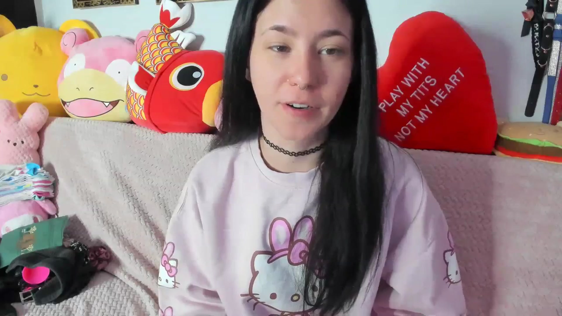 Gallery image thumbnail from Isabelle_Babe's myfreecams stream on, 03/12/2024, 07:37 image 15 of 20
