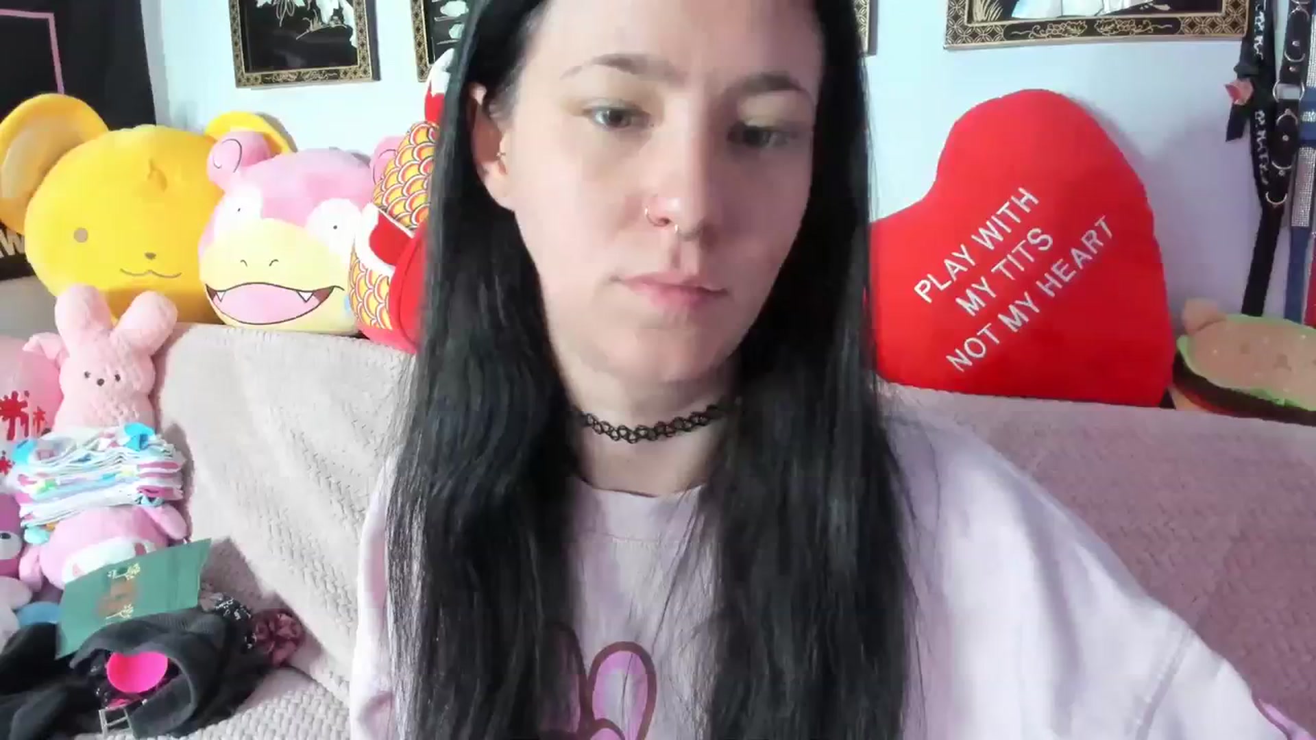Gallery image thumbnail from Isabelle_Babe's myfreecams stream on, 03/12/2024, 07:37 image 7 of 20