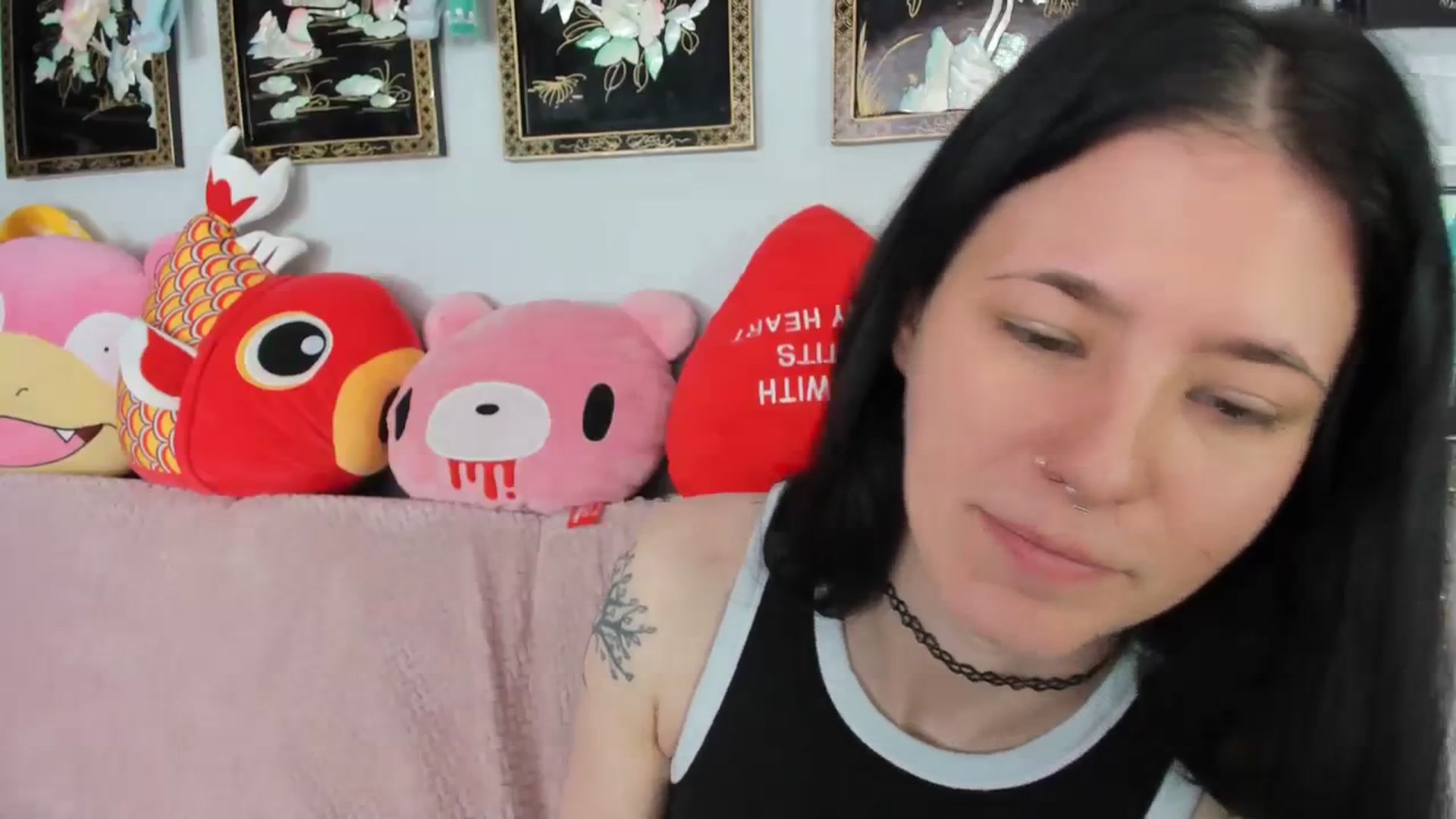 Gallery image thumbnail from Isabelle_Babe's myfreecams stream on, 03/16/2024, 20:25 image 4 of 20