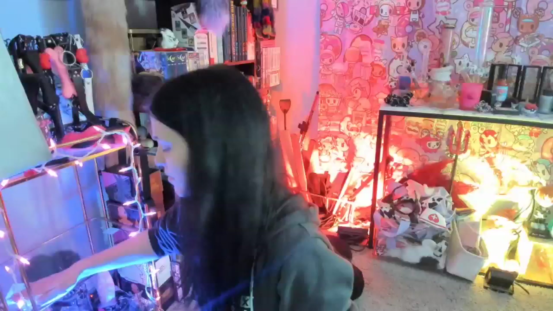 Gallery image thumbnail from Isabelle_Babe's myfreecams stream on, 03/20/2024, 08:18 image 1 of 20