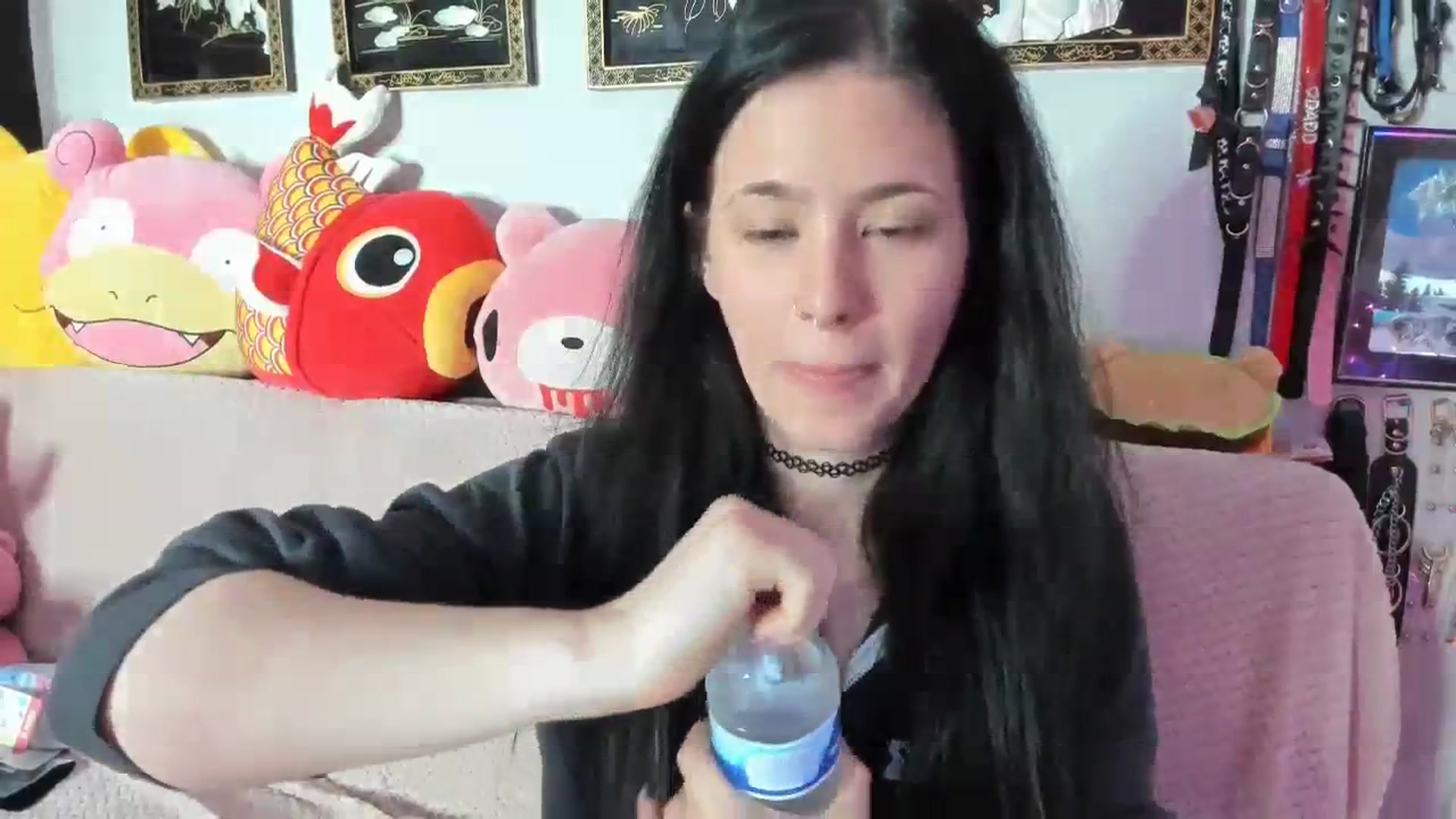 Gallery image thumbnail from Isabelle_Babe's myfreecams stream on, 03/20/2024, 08:18 image 11 of 20
