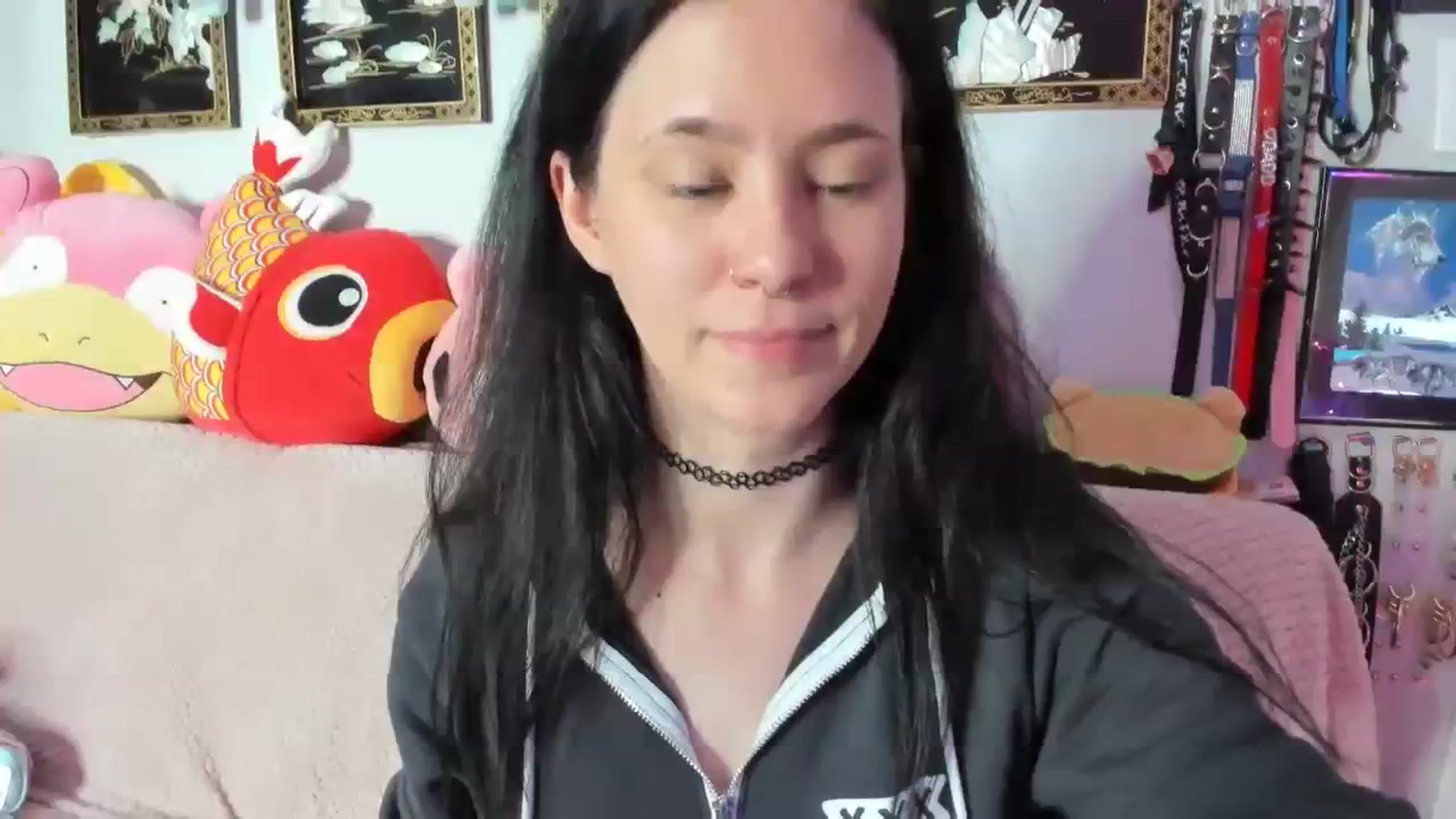 Gallery image thumbnail from Isabelle_Babe's myfreecams stream on, 03/20/2024, 08:18 image 17 of 20