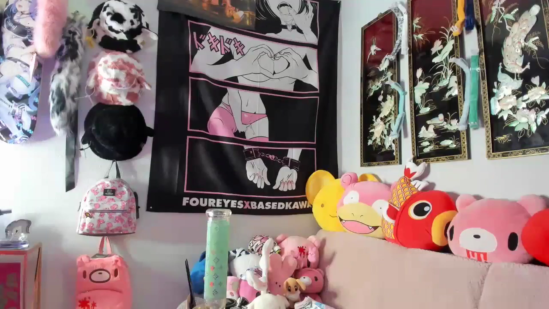 Gallery image thumbnail from Isabelle_Babe's myfreecams stream on, 03/20/2024, 08:18 image 10 of 20