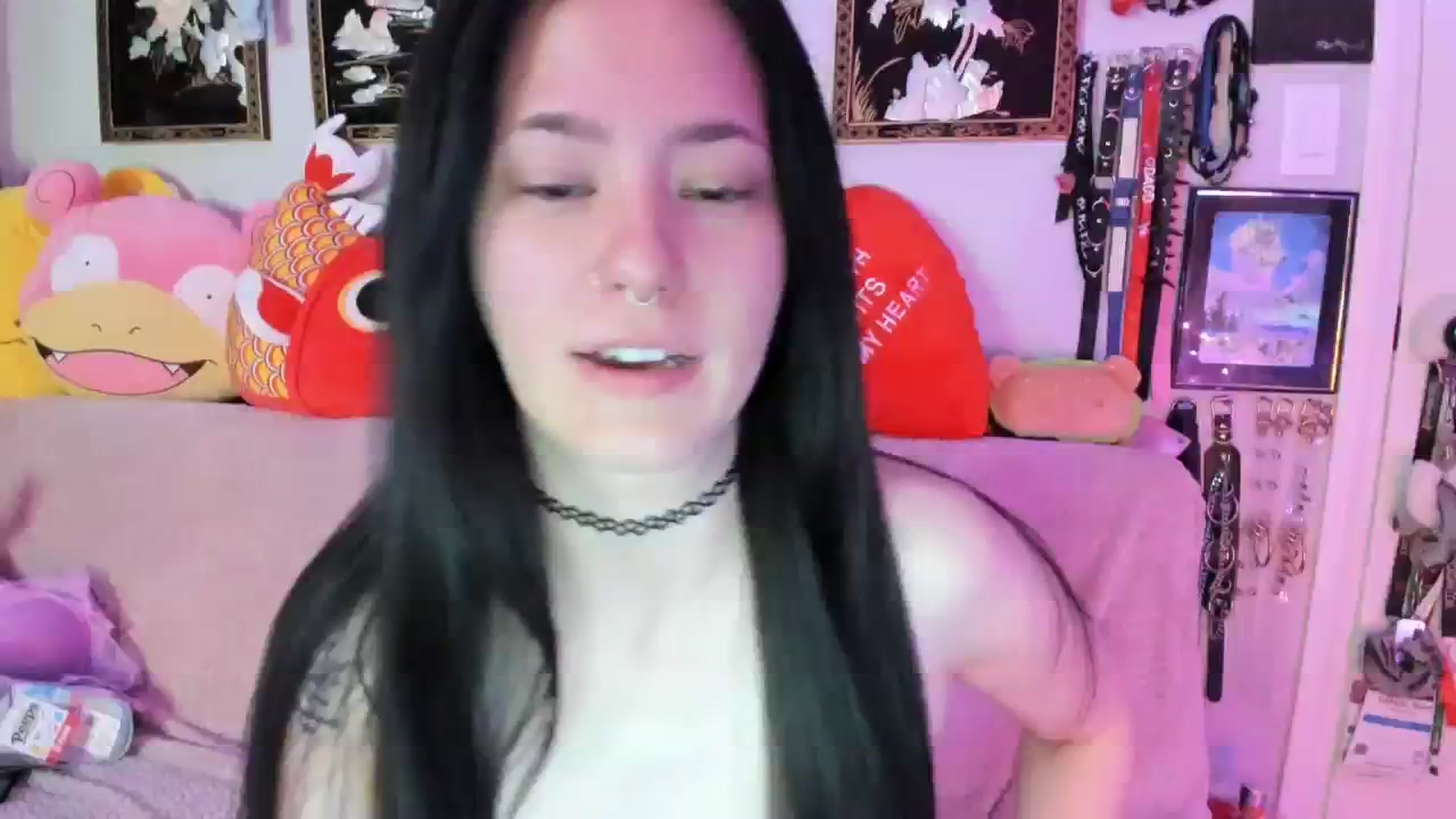 Gallery image thumbnail from Isabelle_Babe's myfreecams stream on, 03/22/2024, 12:34 image 13 of 20