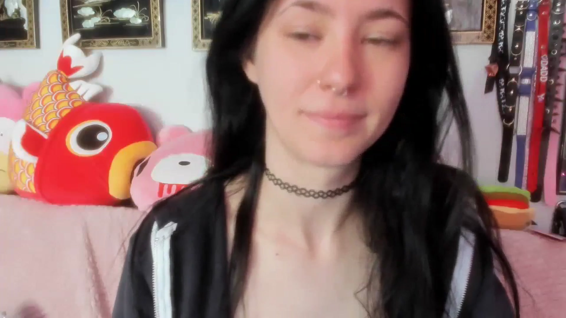 Gallery image thumbnail from Isabelle_Babe's myfreecams stream on, 03/25/2024, 18:28 image 3 of 20