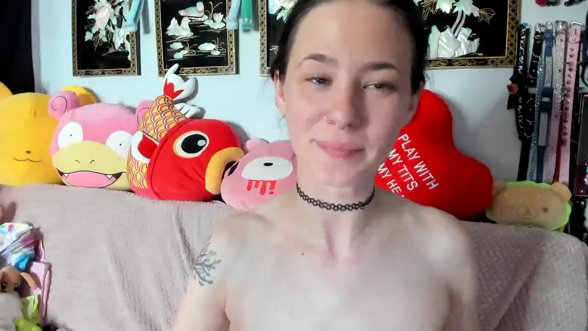 Gallery image thumbnail from Isabelle_Babe's myfreecams stream on, 05/06/2024, 11:41 image 10 of 20