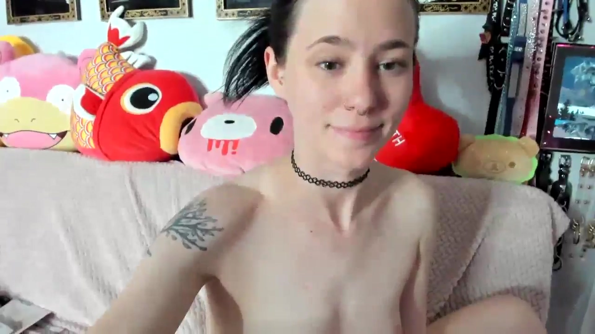 Gallery image thumbnail from Isabelle_Babe's myfreecams stream on, 05/06/2024, 11:41 image 4 of 20