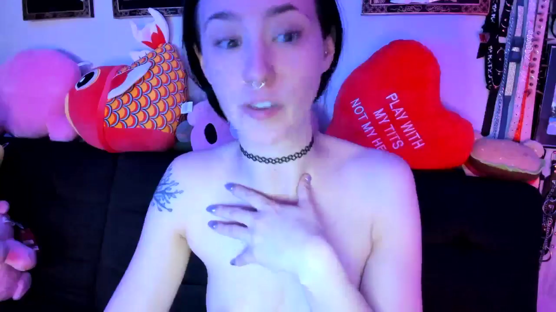 Gallery image thumbnail from Isabelle_Babe's myfreecams stream on, 05/07/2024, 10:23 image 15 of 20