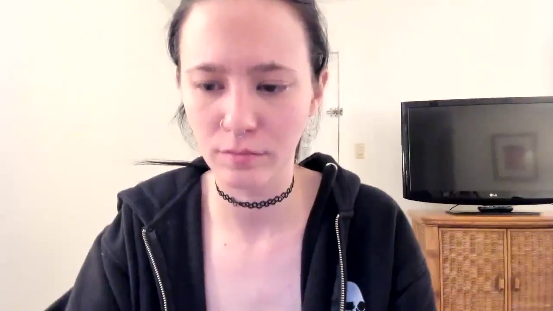 Gallery image thumbnail from Isabelle_Babe's myfreecams stream on, 06/04/2024, 08:51 image 8 of 20
