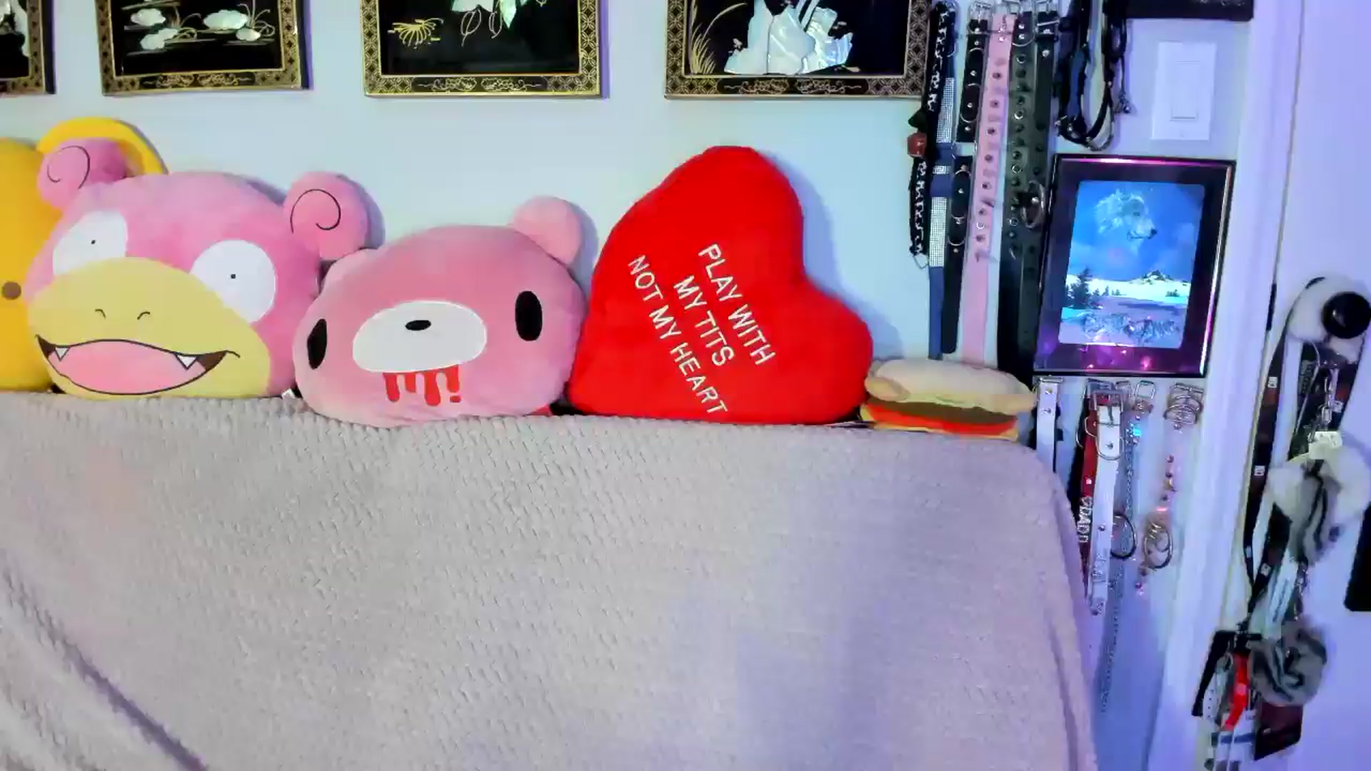 Gallery image thumbnail from Isabelle_Babe's myfreecams stream on, 06/25/2024, 09:55 image 14 of 20
