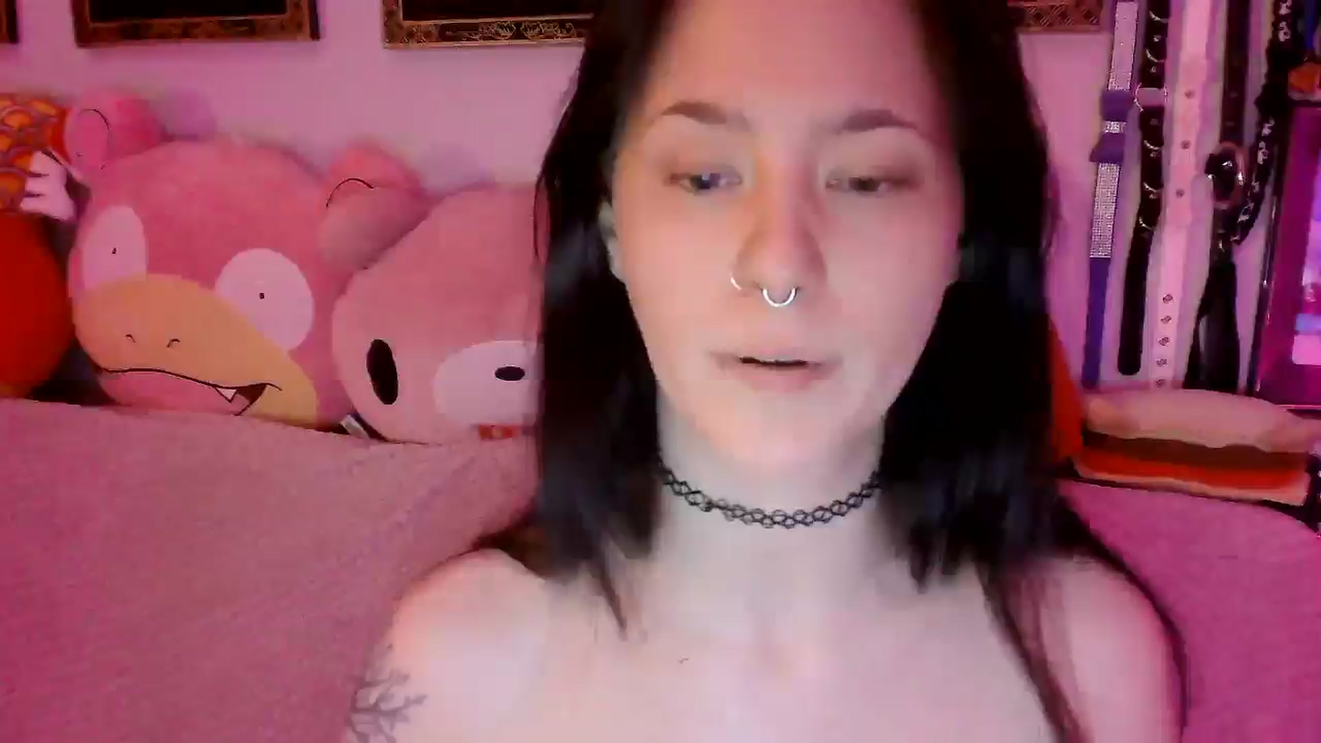 Gallery image thumbnail from Isabelle_Babe's myfreecams stream on, 12/24/2024, 09:02 image 10 of 20