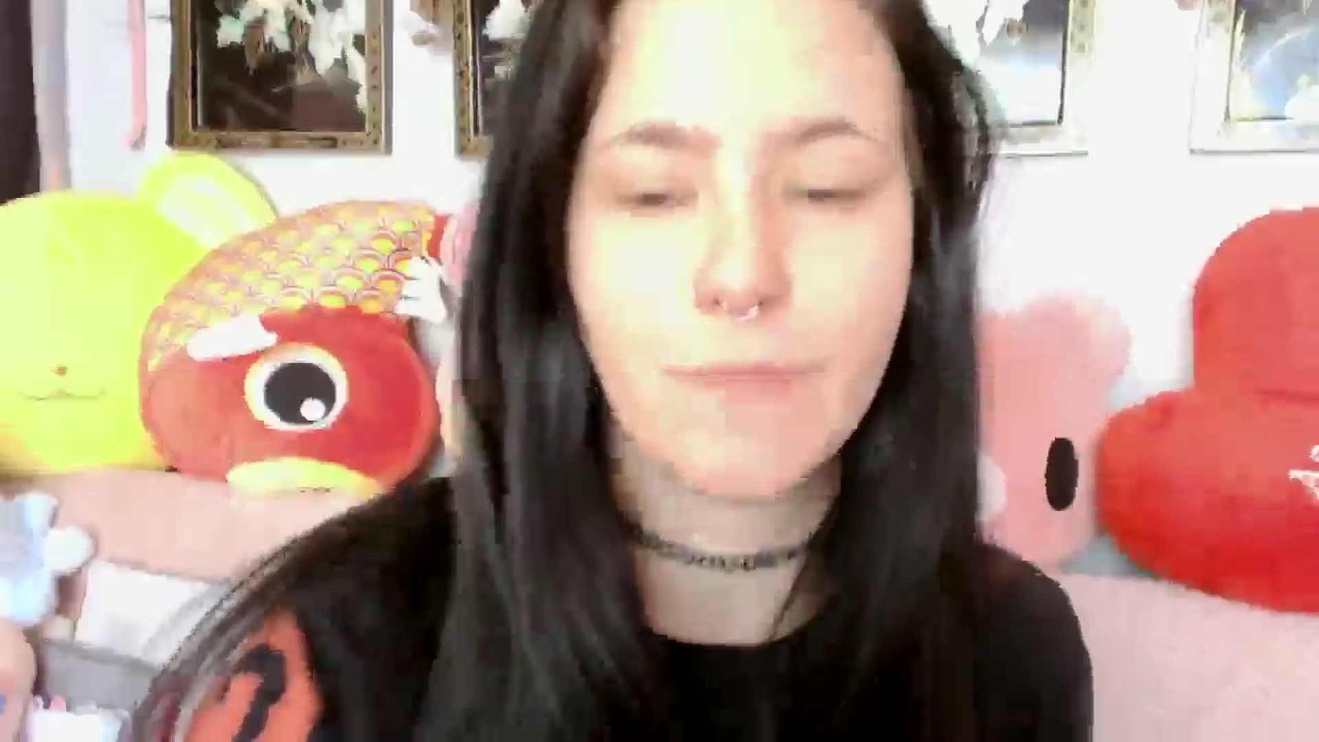 Gallery image thumbnail from Isabelle_Babe's myfreecams stream on, 12/24/2024, 22:02 image 4 of 20