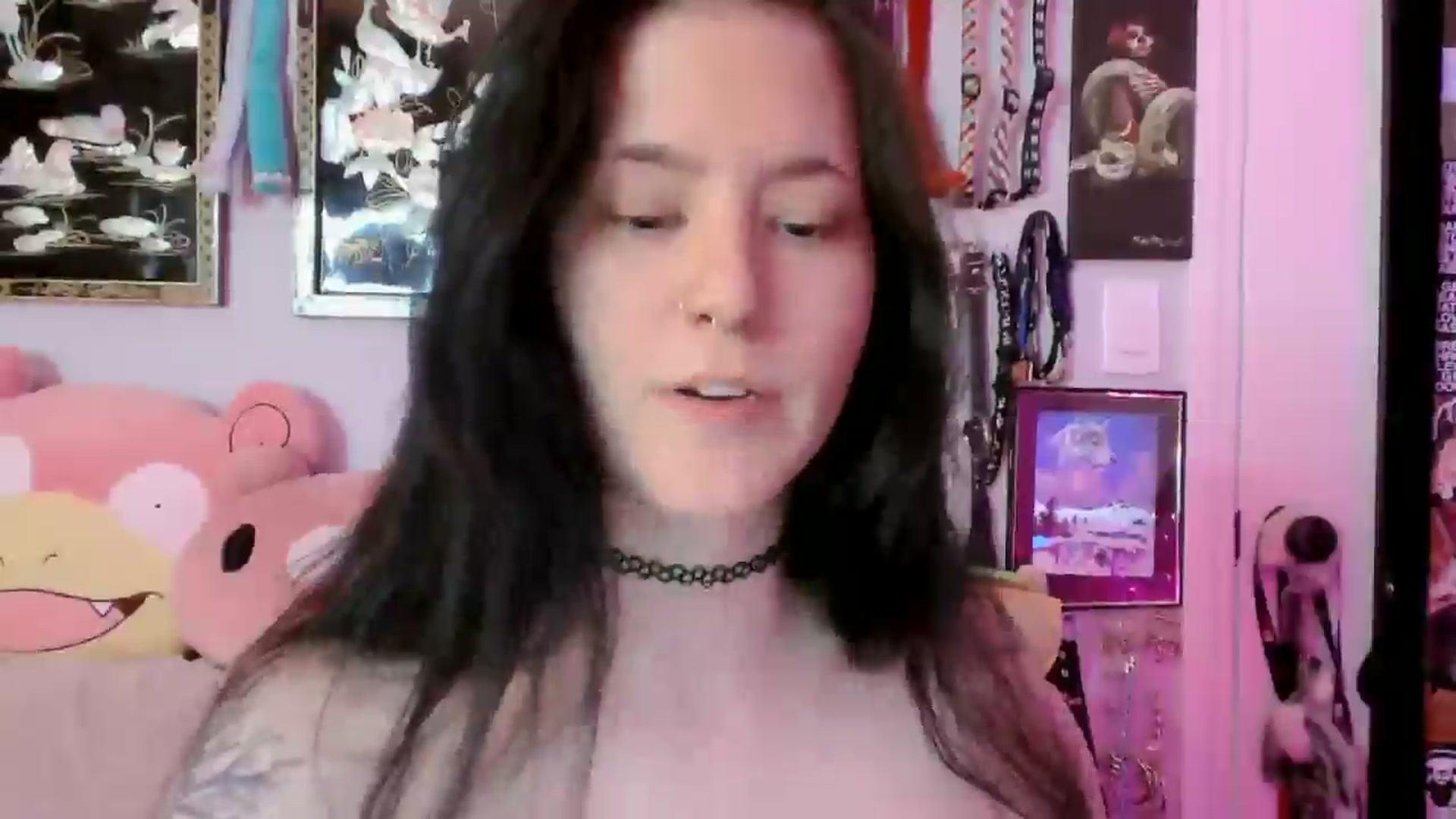 Gallery image thumbnail from Isabelle_Babe's myfreecams stream on, 12/25/2024, 13:53 image 10 of 20