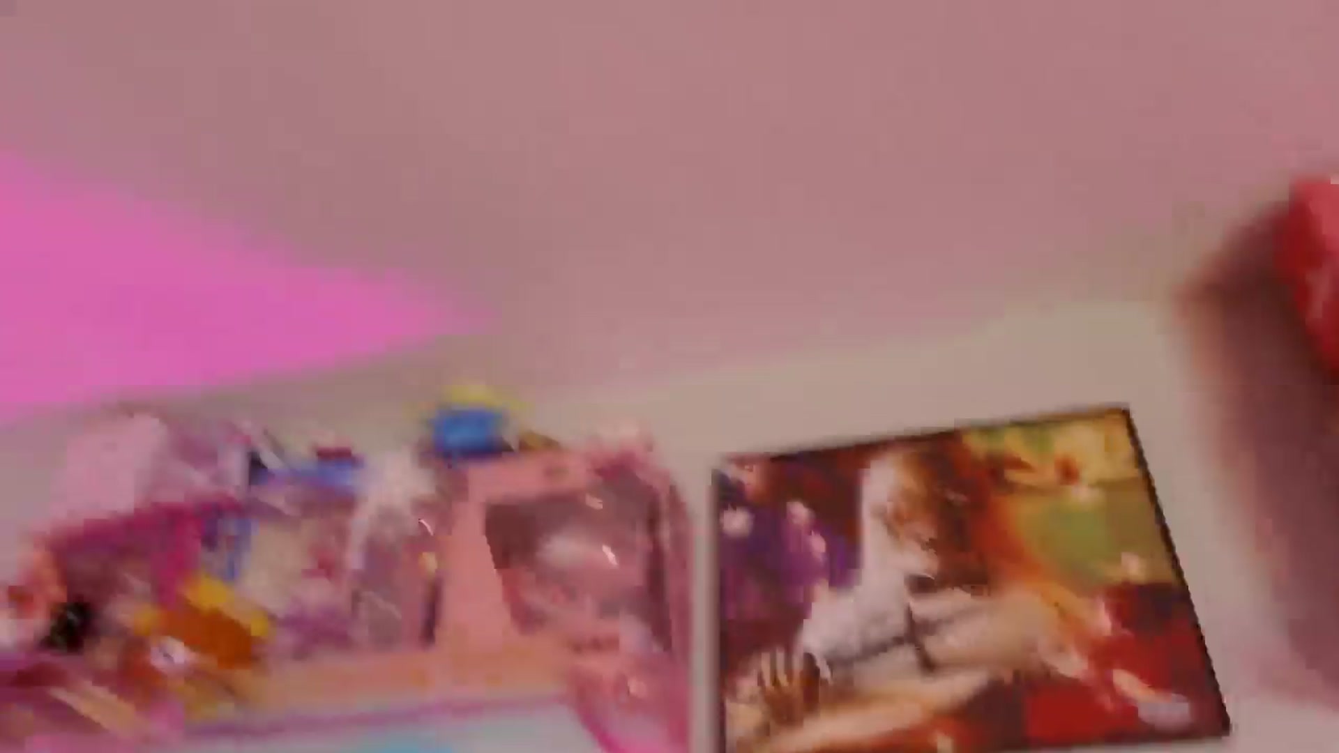 Gallery image thumbnail from Isabelle_Babe's myfreecams stream on, 12/25/2024, 13:53 image 5 of 20