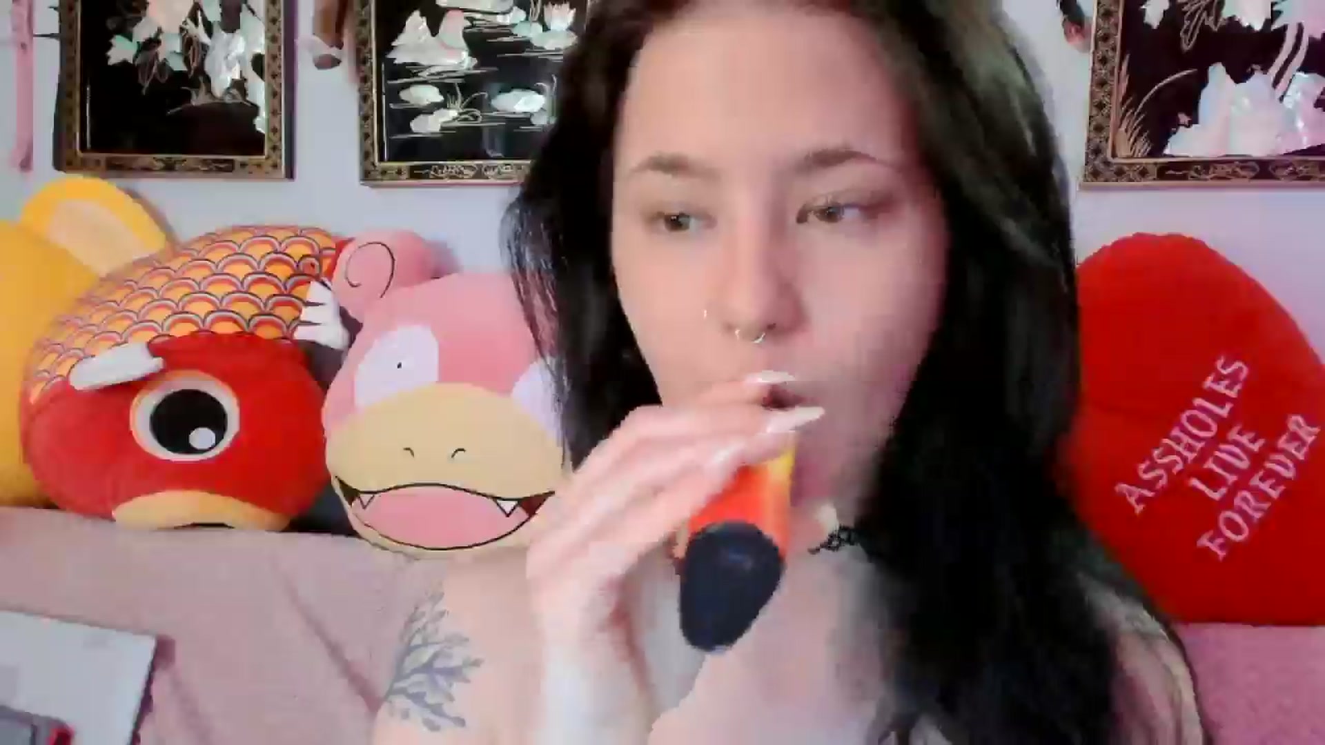 Gallery image thumbnail from Isabelle_Babe's myfreecams stream on, 12/25/2024, 13:53 image 2 of 20