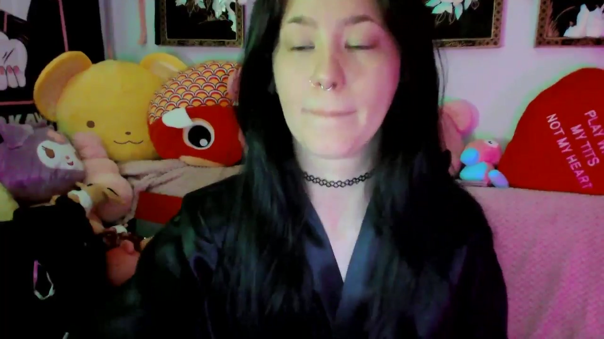 Gallery image thumbnail from Isabelle_Babe's myfreecams stream on, 03/25/2025, 12:21 image 10 of 20