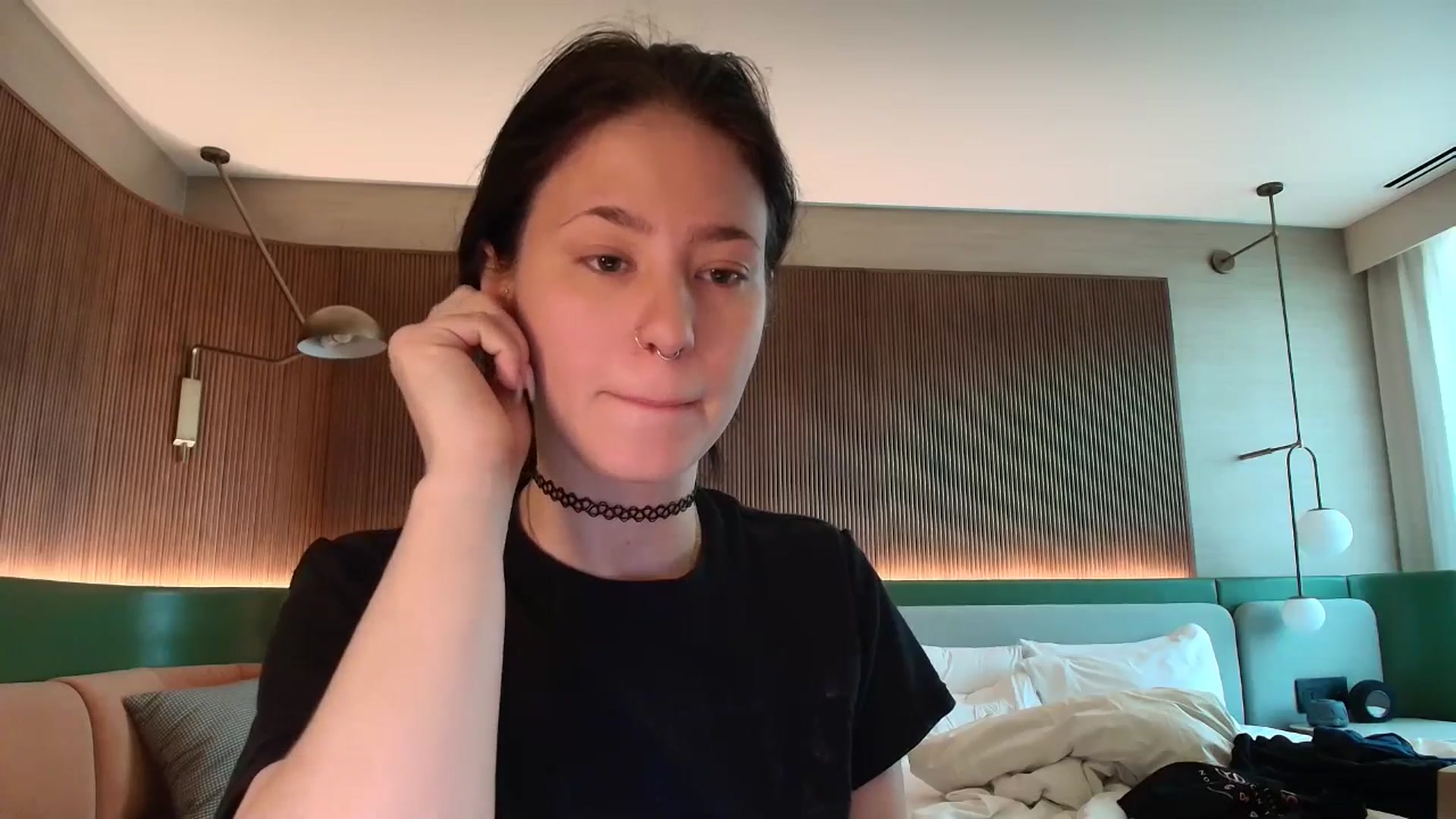 Gallery image thumbnail from Isabelle_Babe's myfreecams stream on, 04/16/2025, 15:35 image 4 of 20