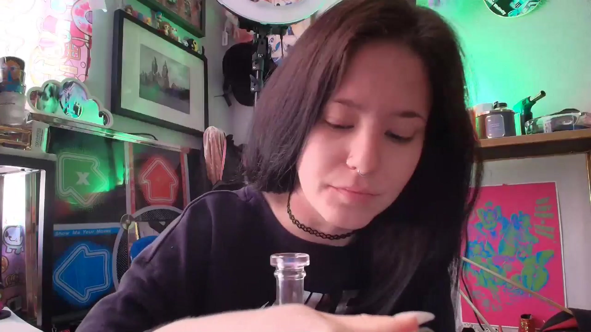 Gallery image thumbnail from Isabelle_Babe's myfreecams stream on, 04/20/2025, 16:51 image 6 of 20