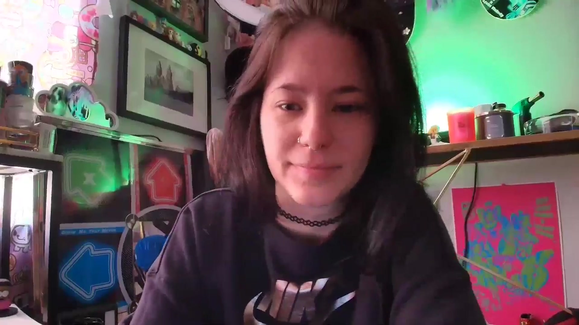 Gallery image thumbnail from Isabelle_Babe's myfreecams stream on, 04/20/2025, 16:51 image 15 of 20