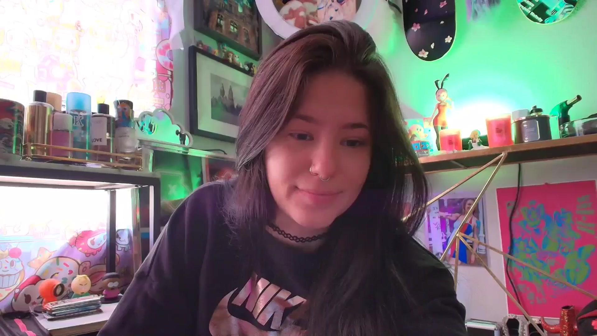 Gallery image thumbnail from Isabelle_Babe's myfreecams stream on, 04/20/2025, 20:46 image 2 of 20