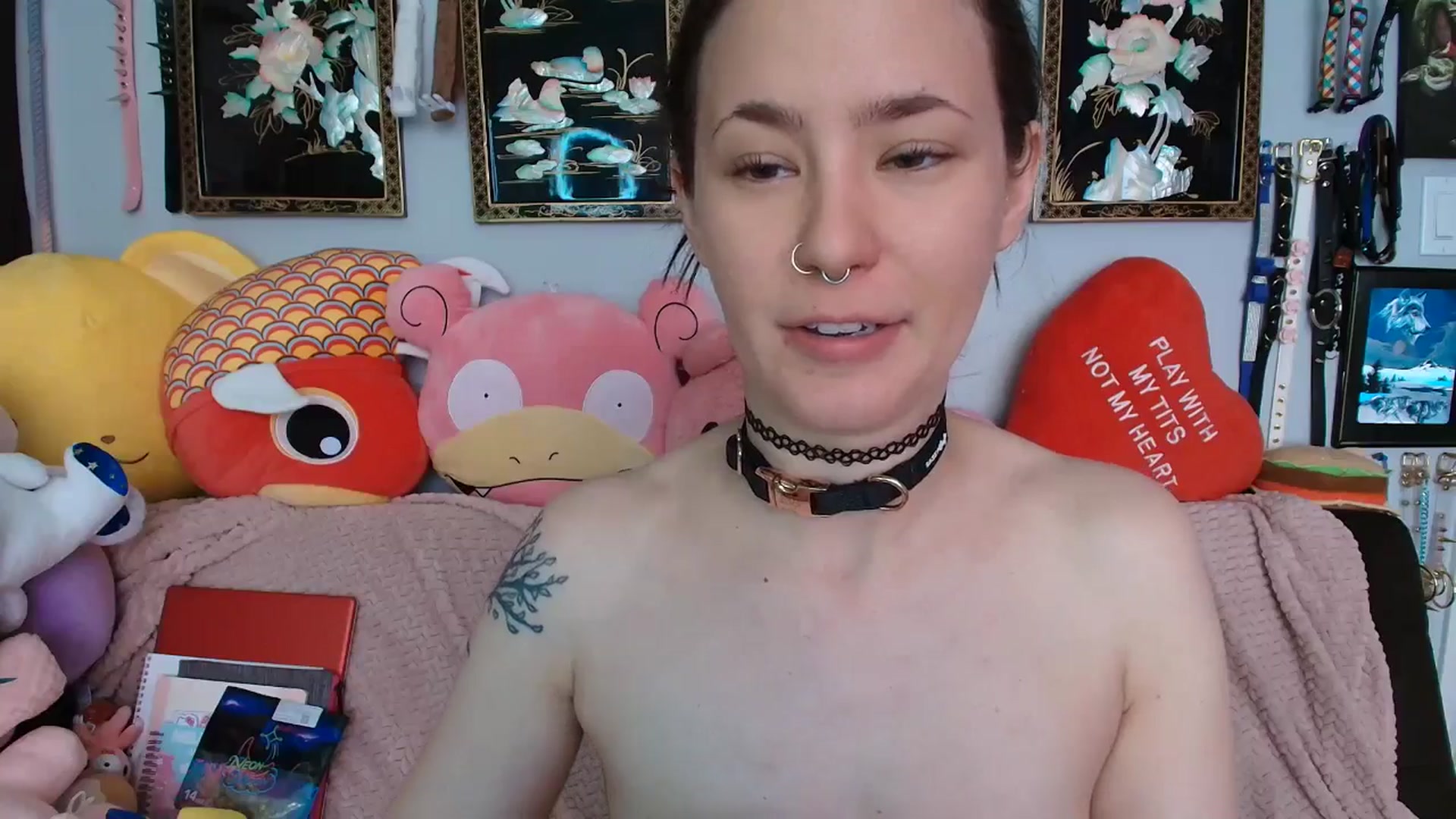 Gallery image thumbnail from Isabelle_Babe's myfreecams stream on, 05/01/2025, 17:36 image 14 of 20