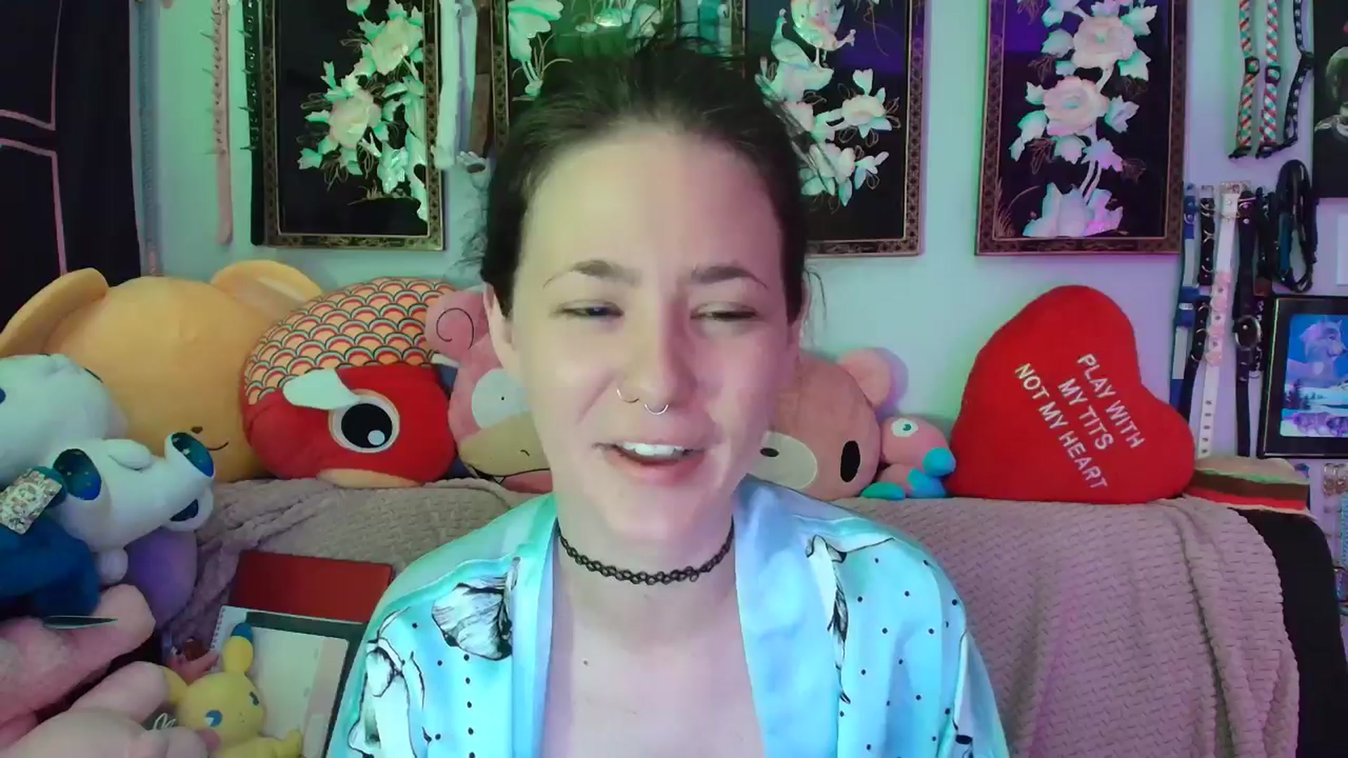 Gallery image thumbnail from Isabelle_Babe's myfreecams stream on, 05/03/2025, 12:07 image 9 of 20