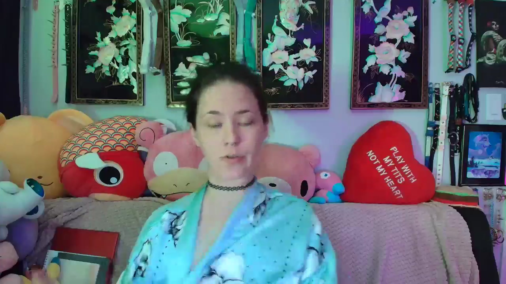 Gallery image thumbnail from Isabelle_Babe's myfreecams stream on, 05/03/2025, 12:07 image 3 of 20