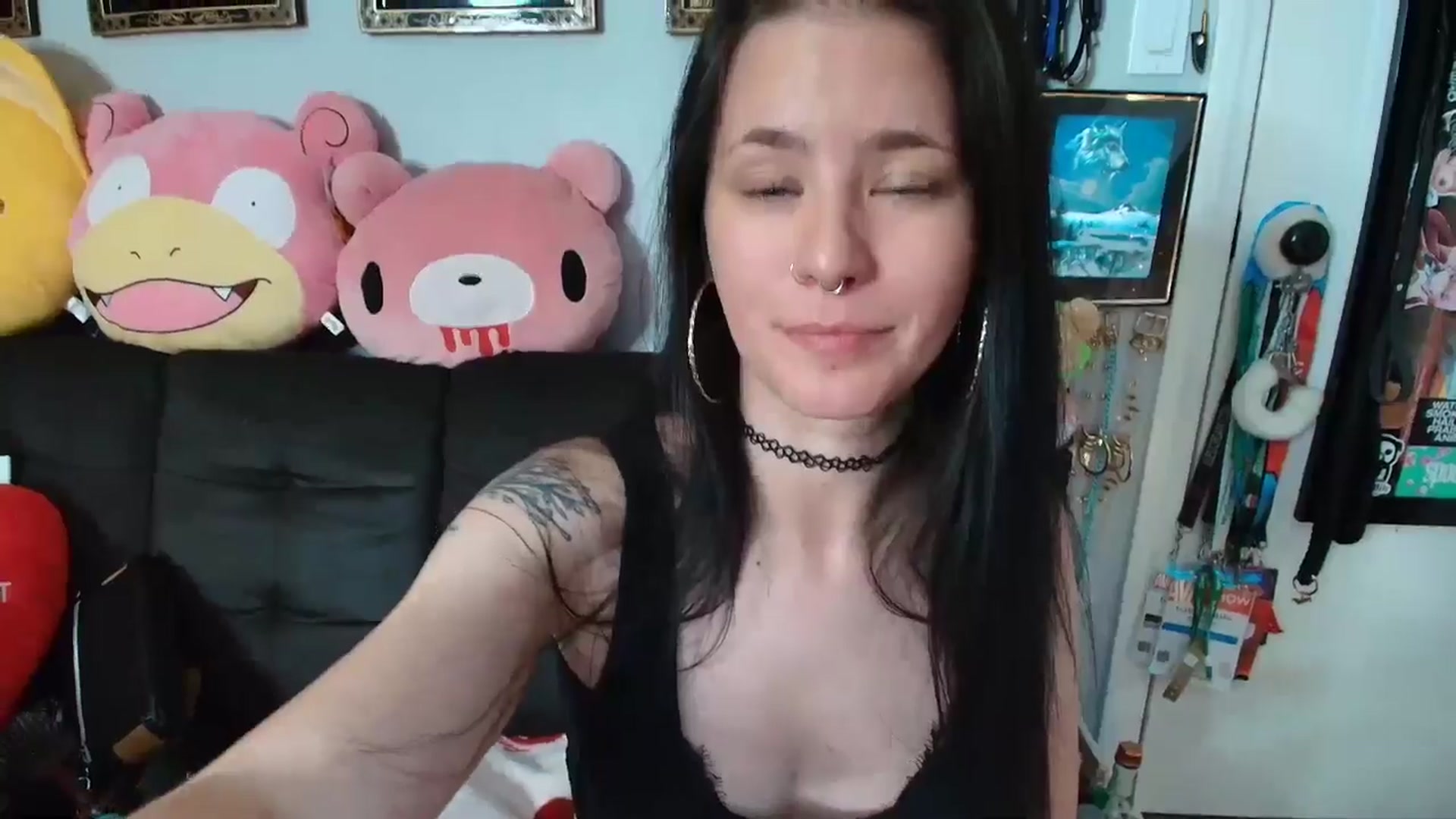 Gallery image thumbnail from Isabelle_Babe's myfreecams stream on, 06/08/2025, 08:38 image 8 of 20