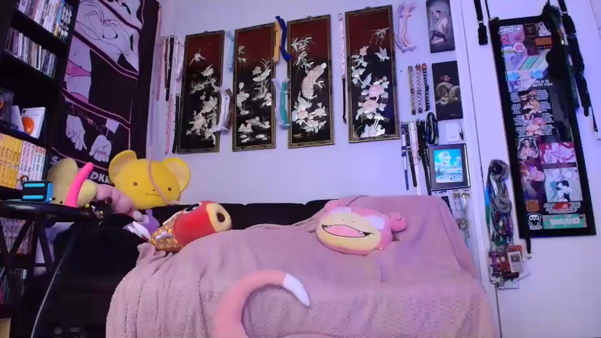 Gallery image thumbnail from Isabelle_Babe's myfreecams stream on, 12/25/2025, 19:37 image 13 of 20
