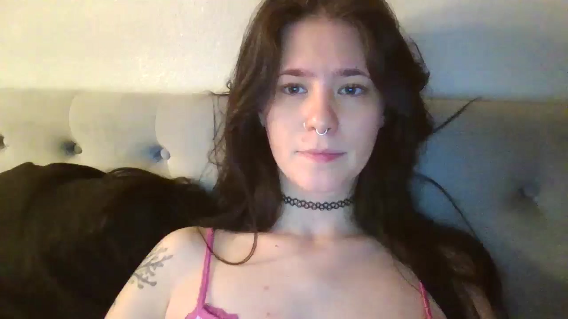 Gallery image thumbnail from Isabelle_Babe's myfreecams stream on, 04/14/2026, 08:50 image 7 of 20