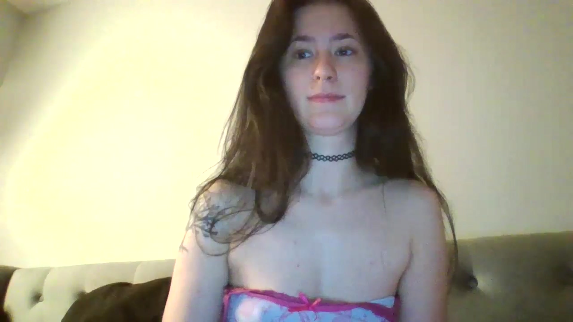 Gallery image thumbnail from Isabelle_Babe's myfreecams stream on, 04/14/2026, 10:05 image 10 of 20