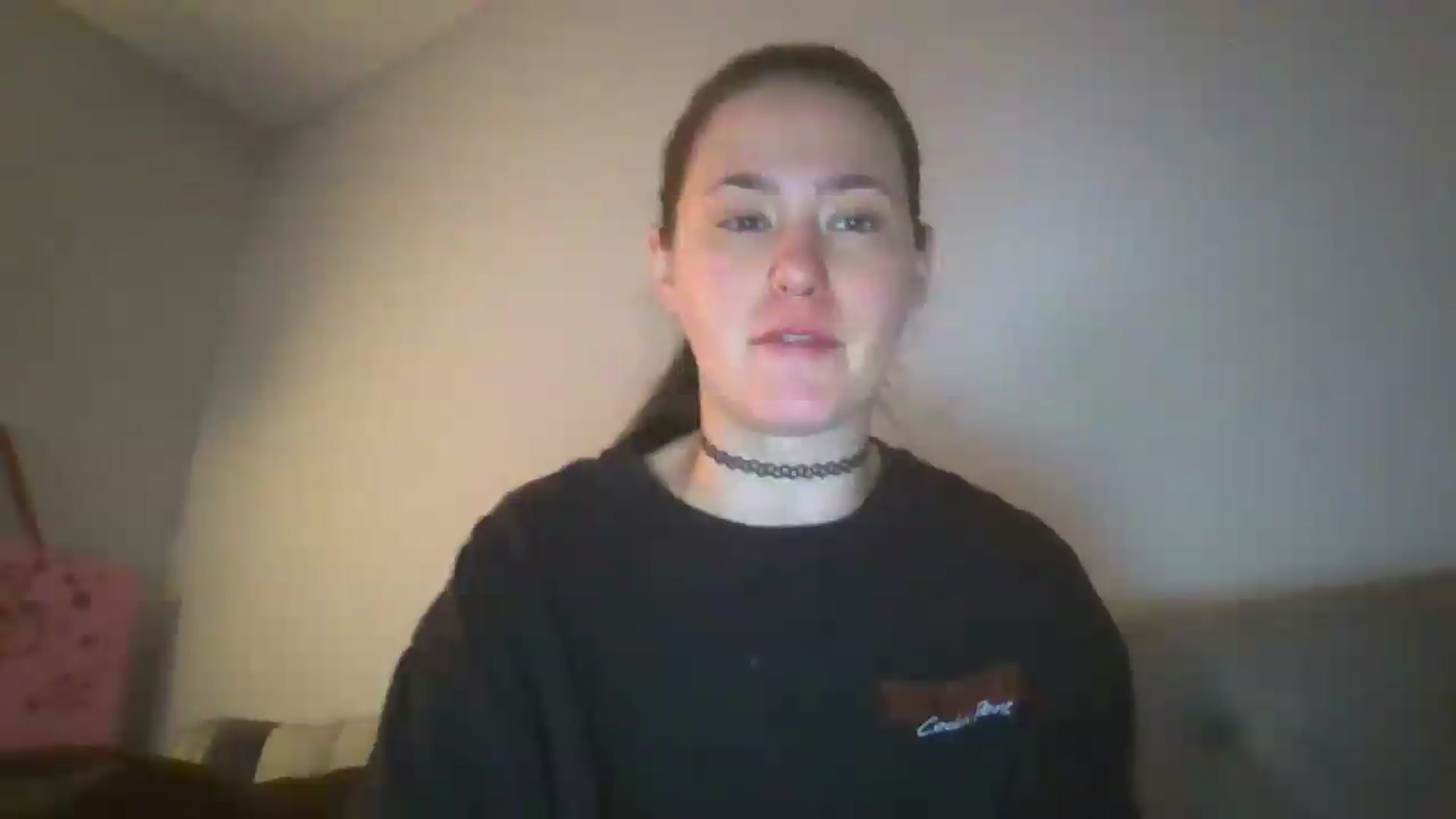Gallery image thumbnail from Isabelle_Babe's myfreecams stream on, 04/19/2026, 14:04 image 9 of 20