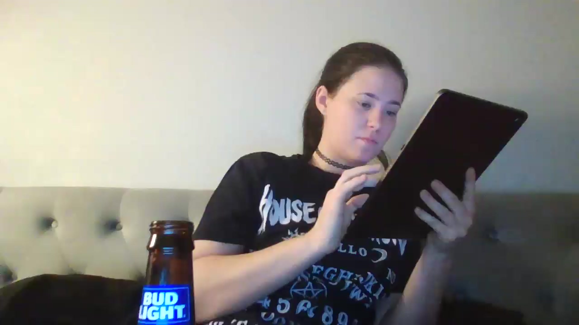 Gallery image thumbnail from Isabelle_Babe's myfreecams stream on, 04/27/2026, 09:00 image 1 of 20