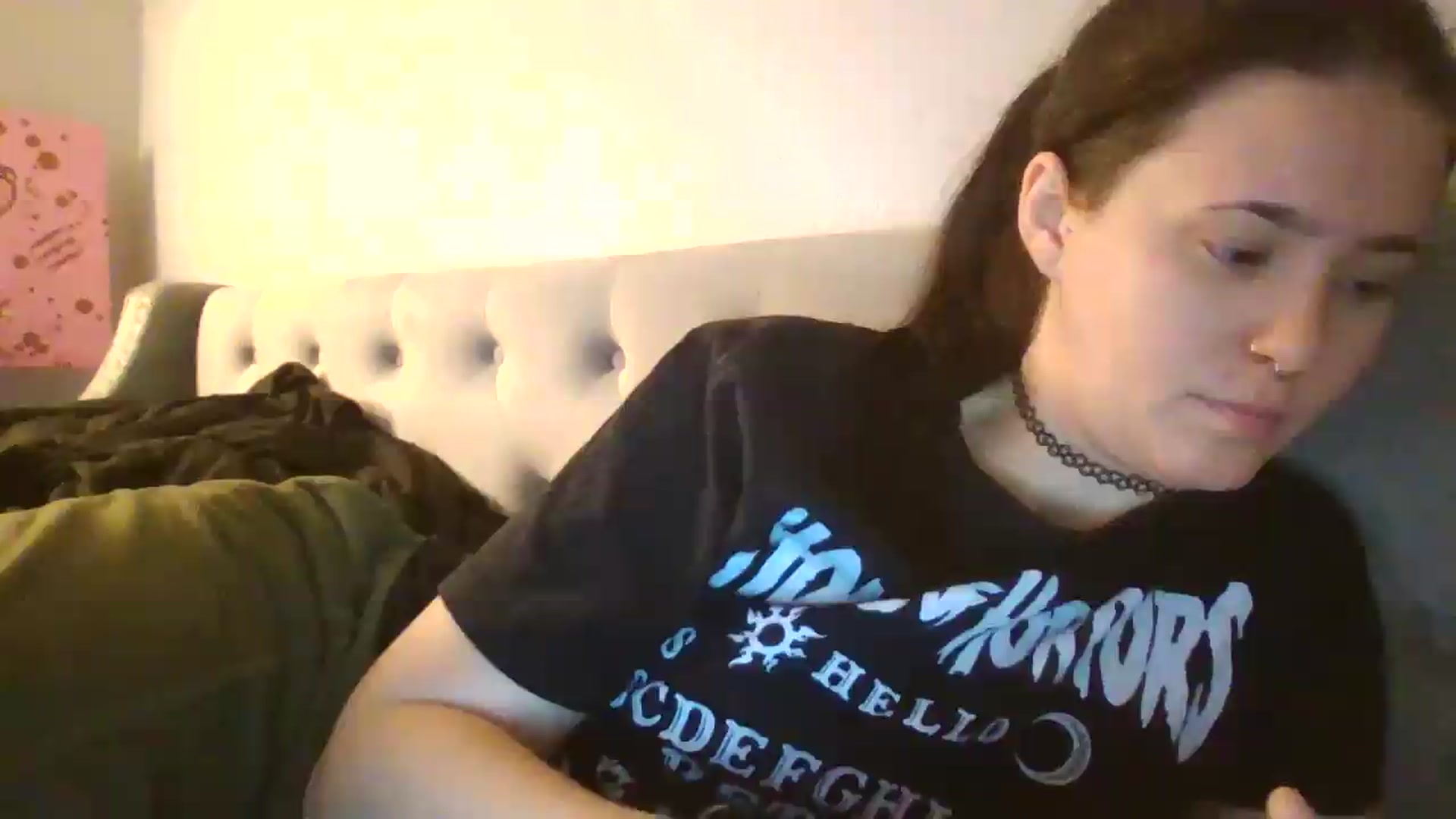 Gallery image thumbnail from Isabelle_Babe's myfreecams stream on, 04/27/2026, 12:08 image 1 of 20