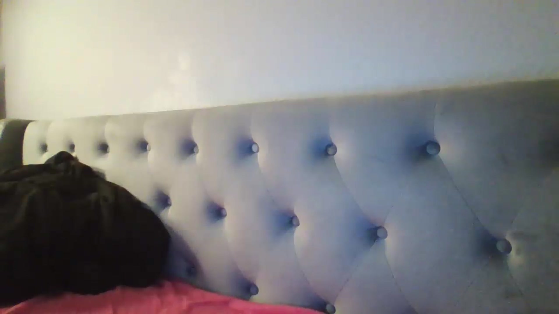 Gallery image thumbnail from Isabelle_Babe's myfreecams stream on, 04/27/2026, 12:08 image 20 of 20