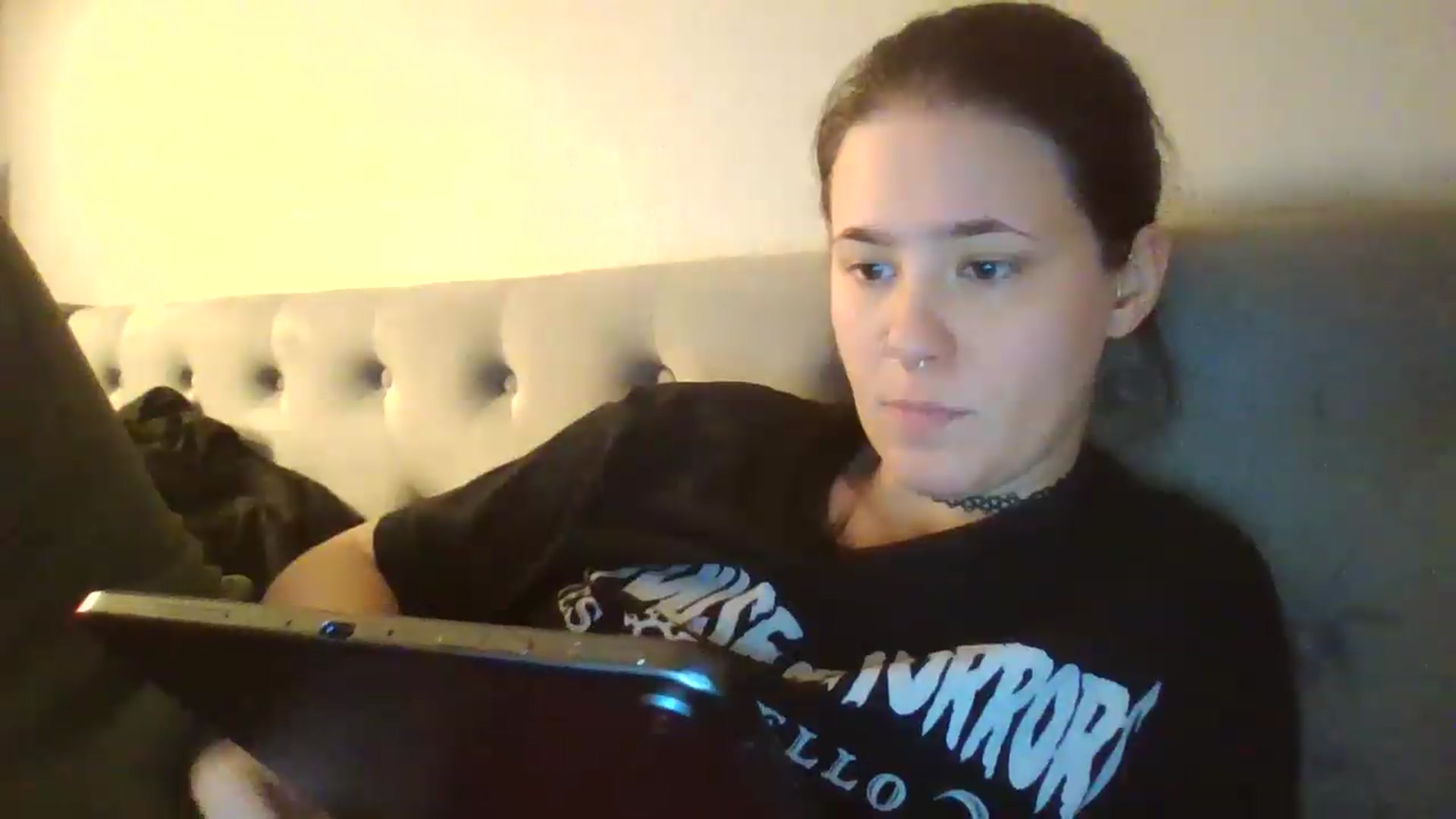 Gallery image thumbnail from Isabelle_Babe's myfreecams stream on, 04/27/2026, 12:08 image 12 of 20