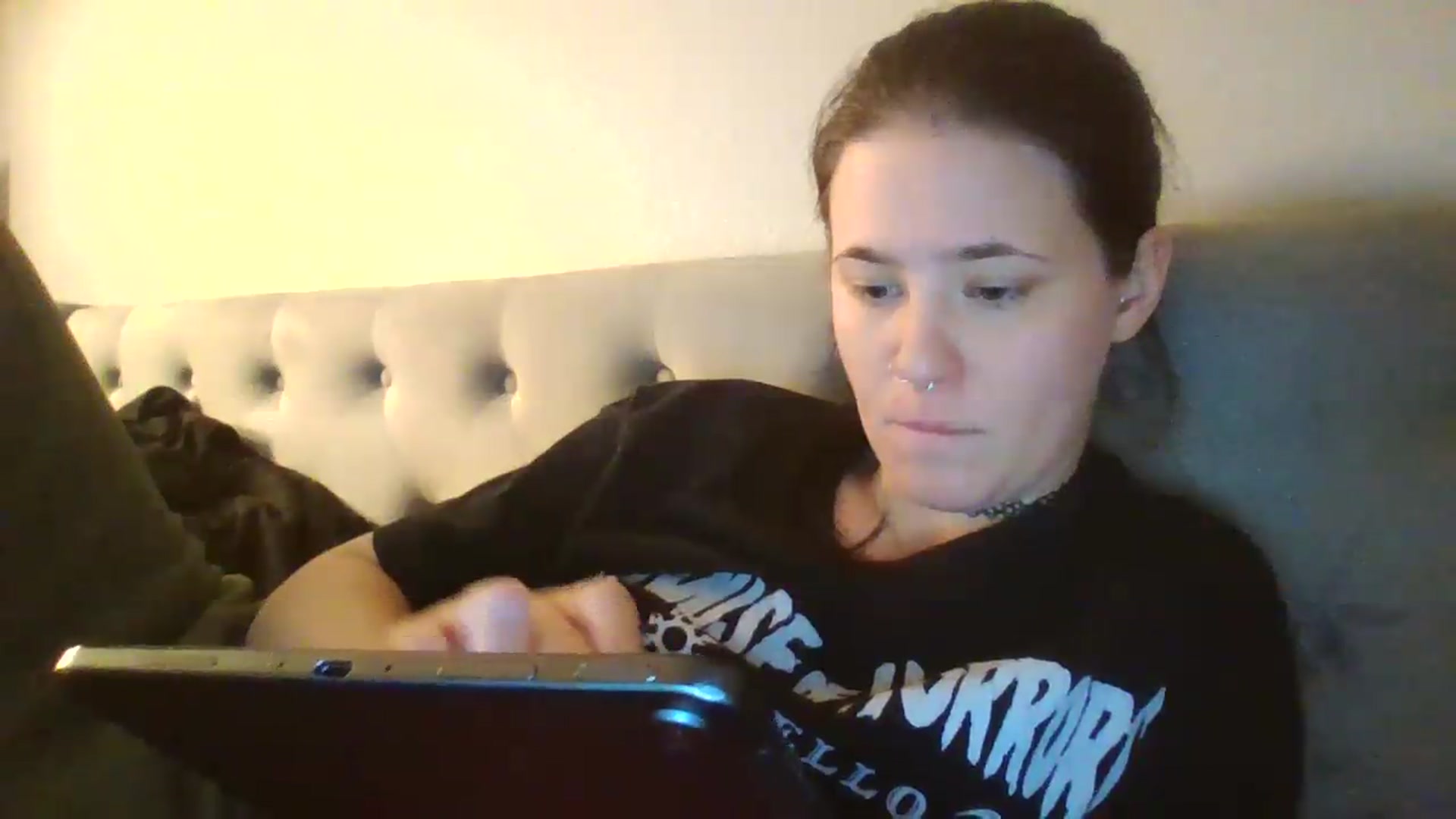 Gallery image thumbnail from Isabelle_Babe's myfreecams stream on, 04/27/2026, 12:08 image 15 of 20