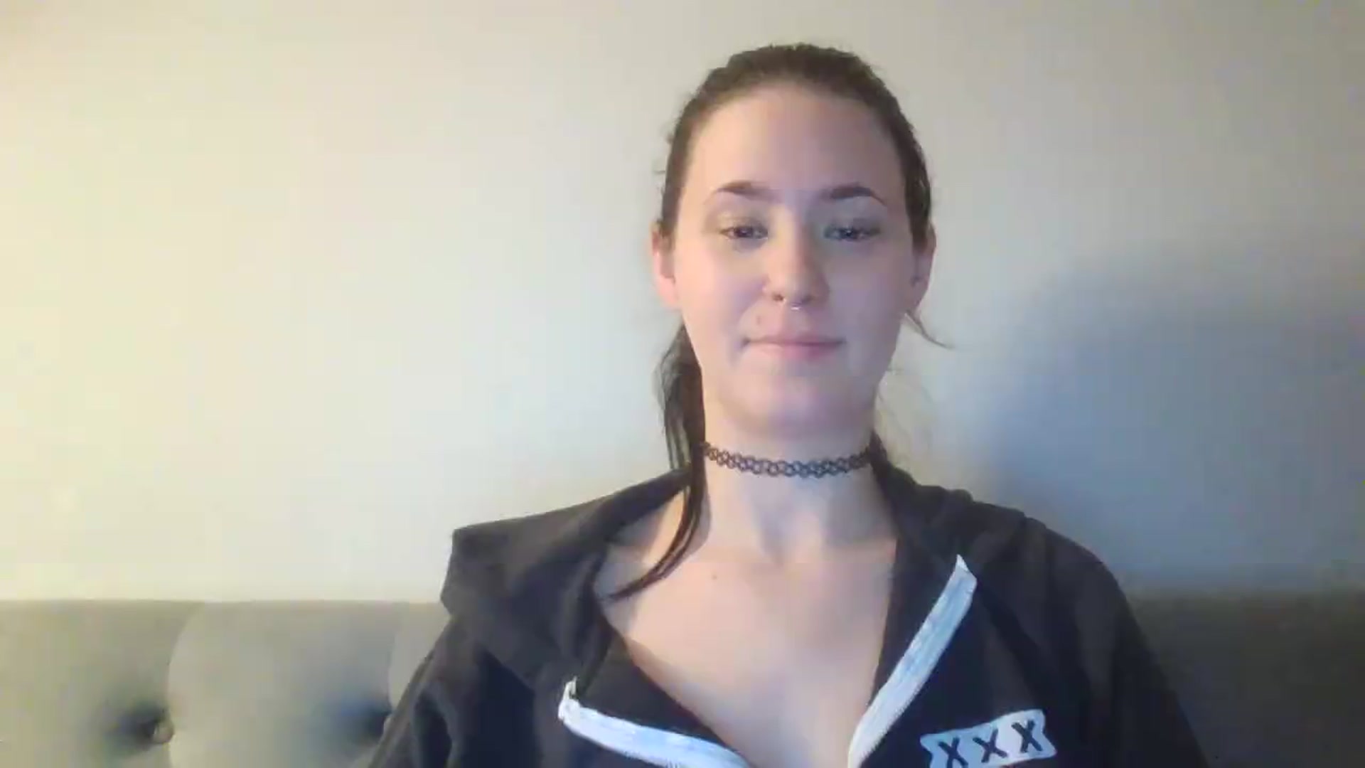 Gallery image thumbnail from Isabelle_Babe's myfreecams stream on, 04/28/2026, 11:47 image 16 of 20