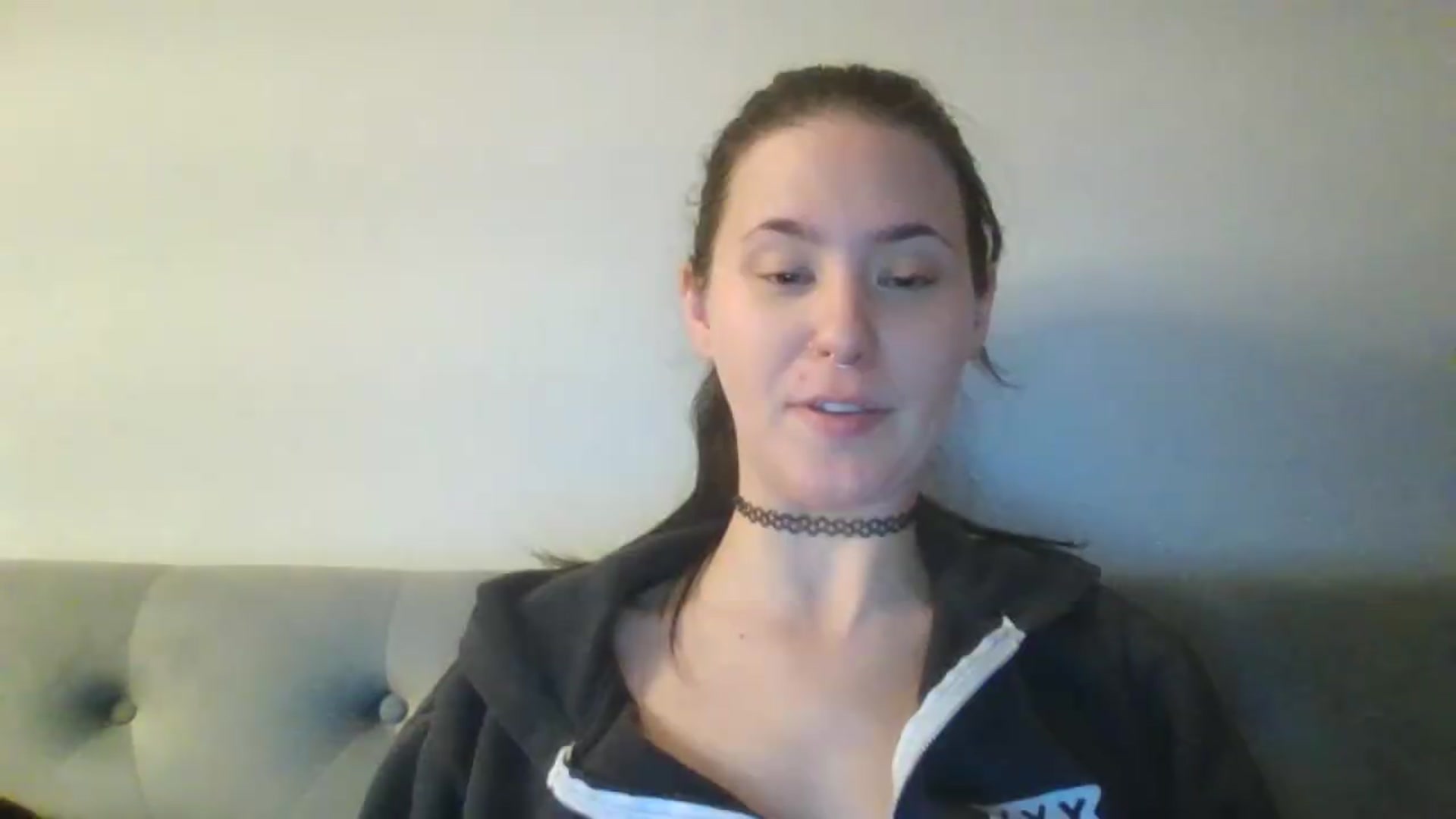 Gallery image thumbnail from Isabelle_Babe's myfreecams stream on, 04/28/2026, 11:47 image 12 of 20
