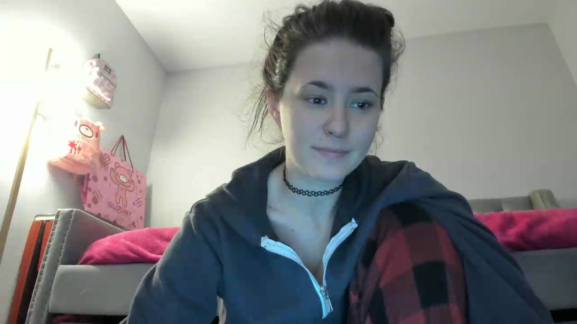 Gallery image thumbnail from Isabelle_Babe's myfreecams stream on, 05/03/2026, 03:14 image 3 of 20