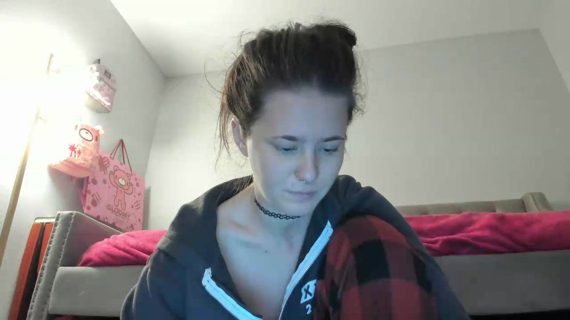 Gallery image thumbnail from Isabelle_Babe's myfreecams stream on, 05/03/2026, 03:14 image 14 of 20