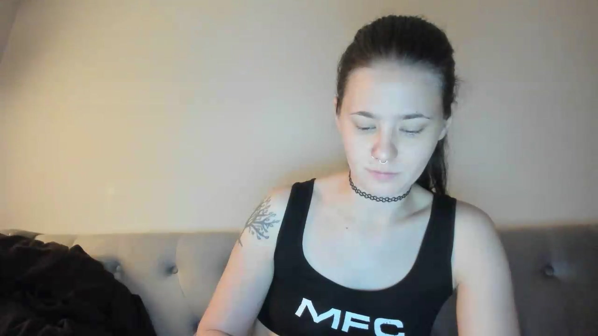 Gallery image thumbnail from Isabelle_Babe's myfreecams stream on, 05/03/2026, 12:15 image 6 of 20