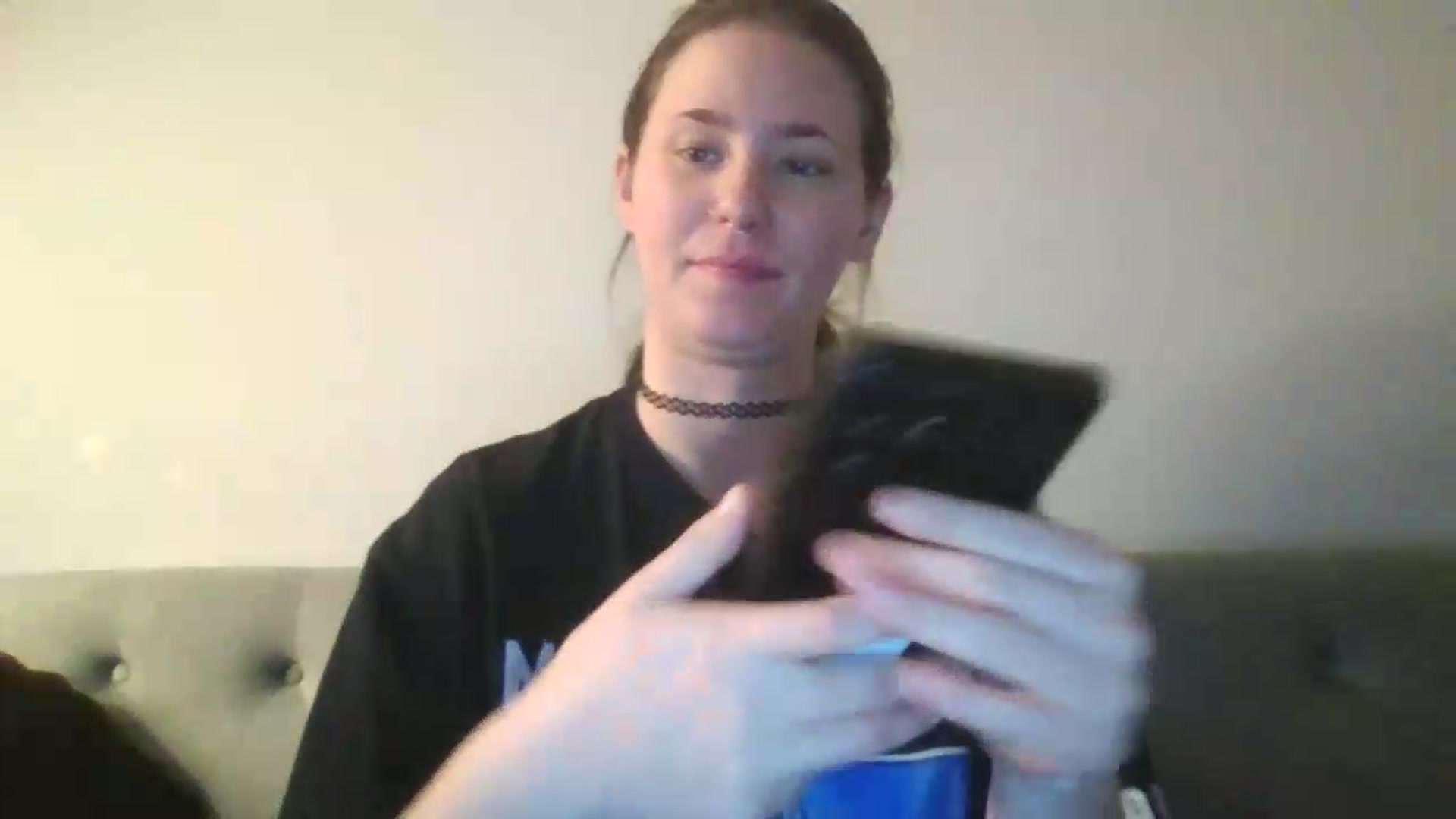 Gallery image thumbnail from Isabelle_Babe's myfreecams stream on, 05/04/2026, 08:32 image 18 of 20