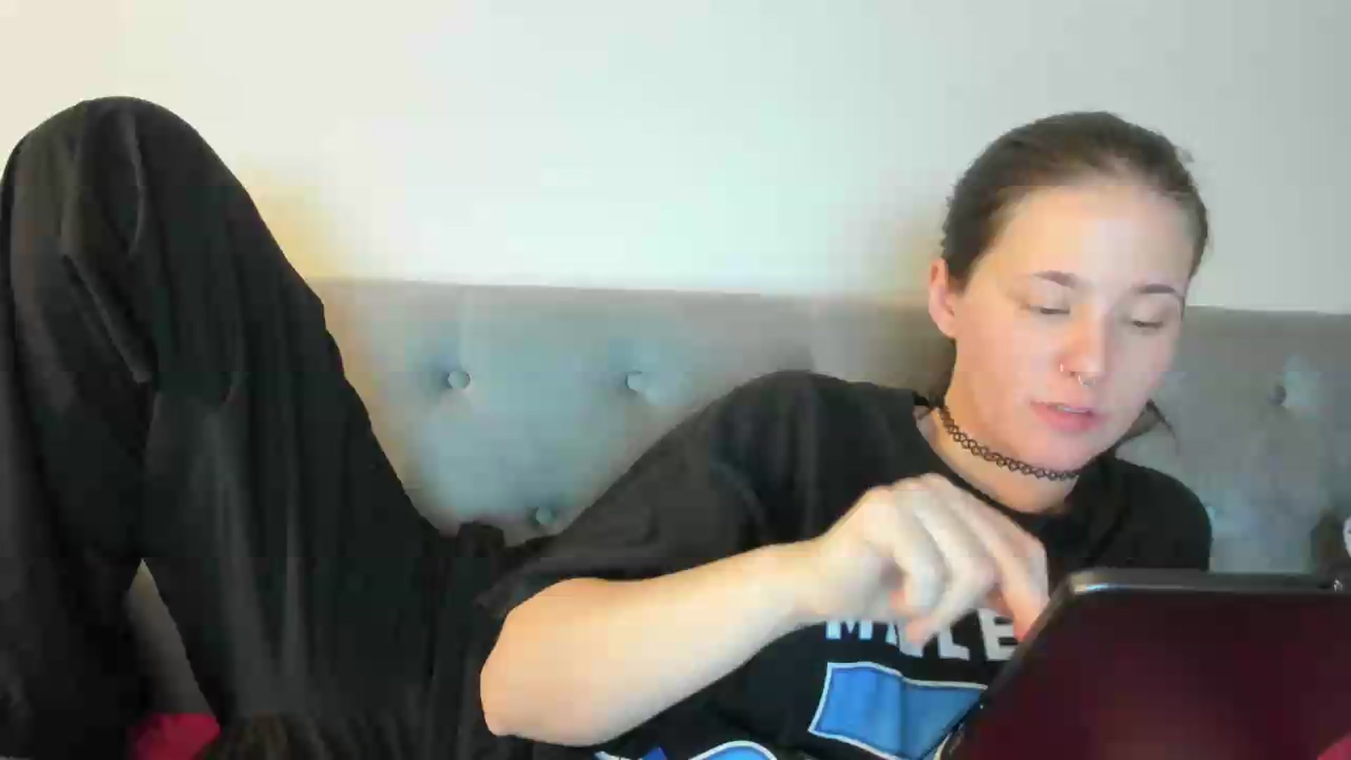 Gallery image thumbnail from Isabelle_Babe's myfreecams stream on, 05/04/2026, 09:50 image 6 of 20