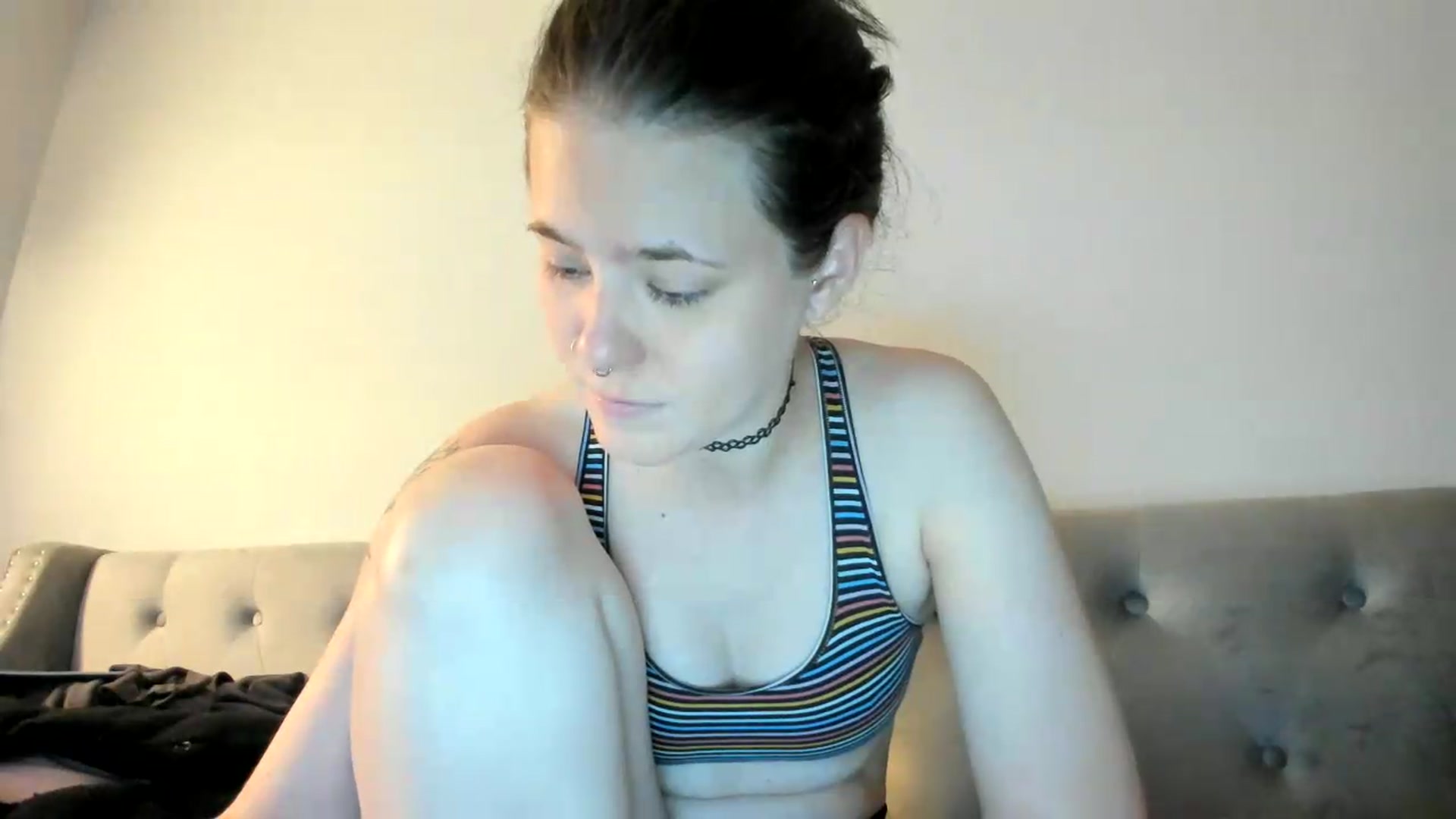 Gallery image thumbnail from Isabelle_Babe's myfreecams stream on, 05/15/2026, 12:03 image 10 of 20