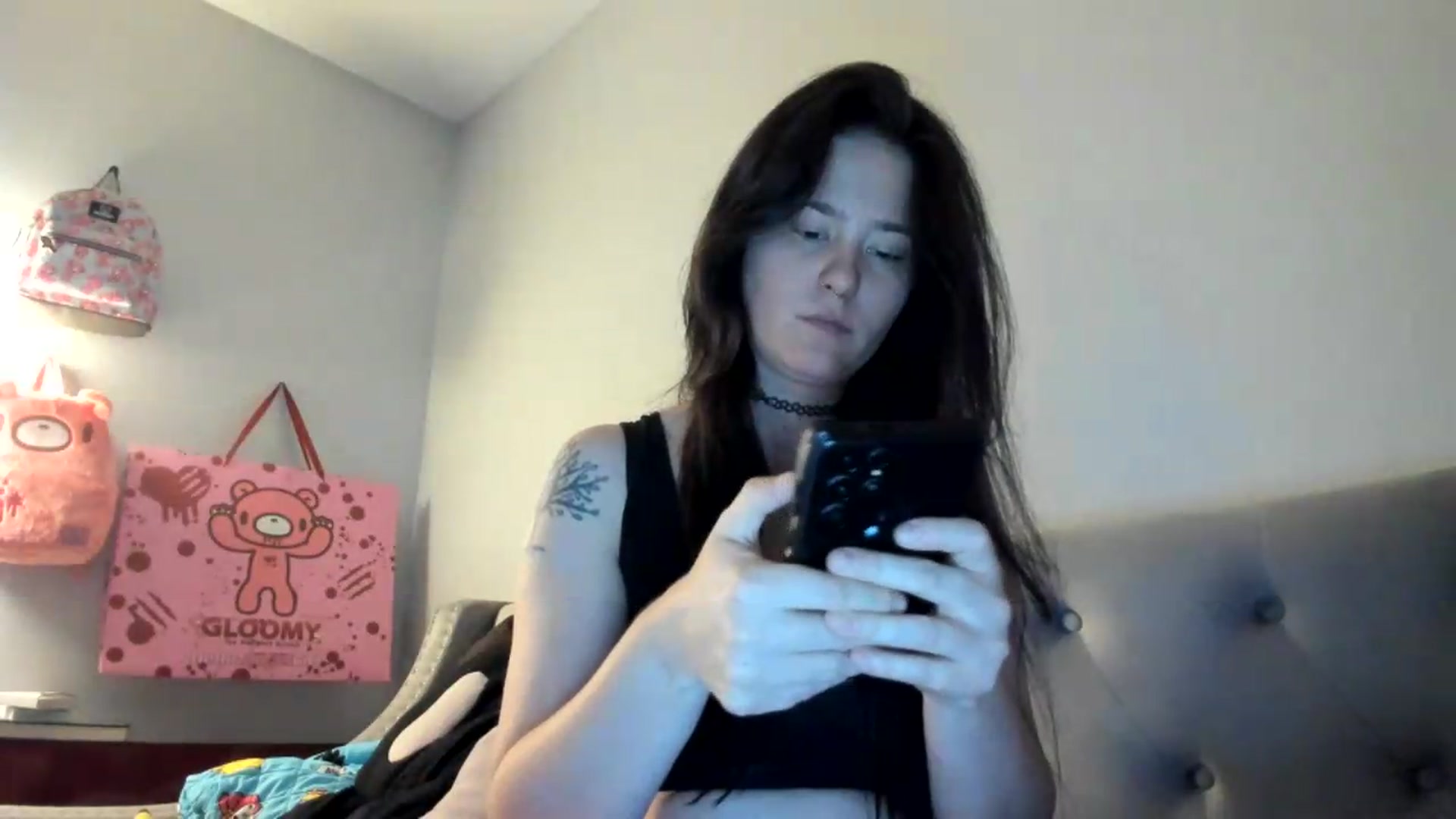 Gallery image thumbnail from Isabelle_Babe's myfreecams stream on, 05/18/2026, 03:58 image 8 of 20