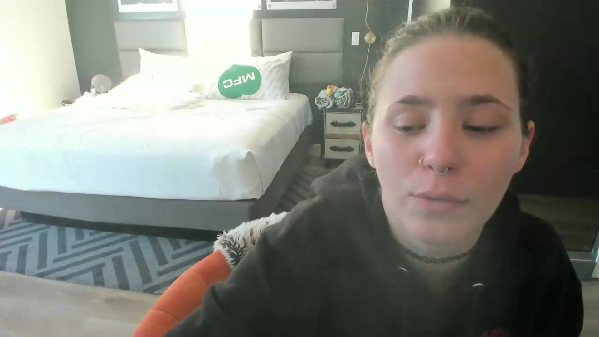 Gallery image thumbnail from Isabelle_Babe's myfreecams stream on, 05/19/2026, 13:43 image 12 of 20