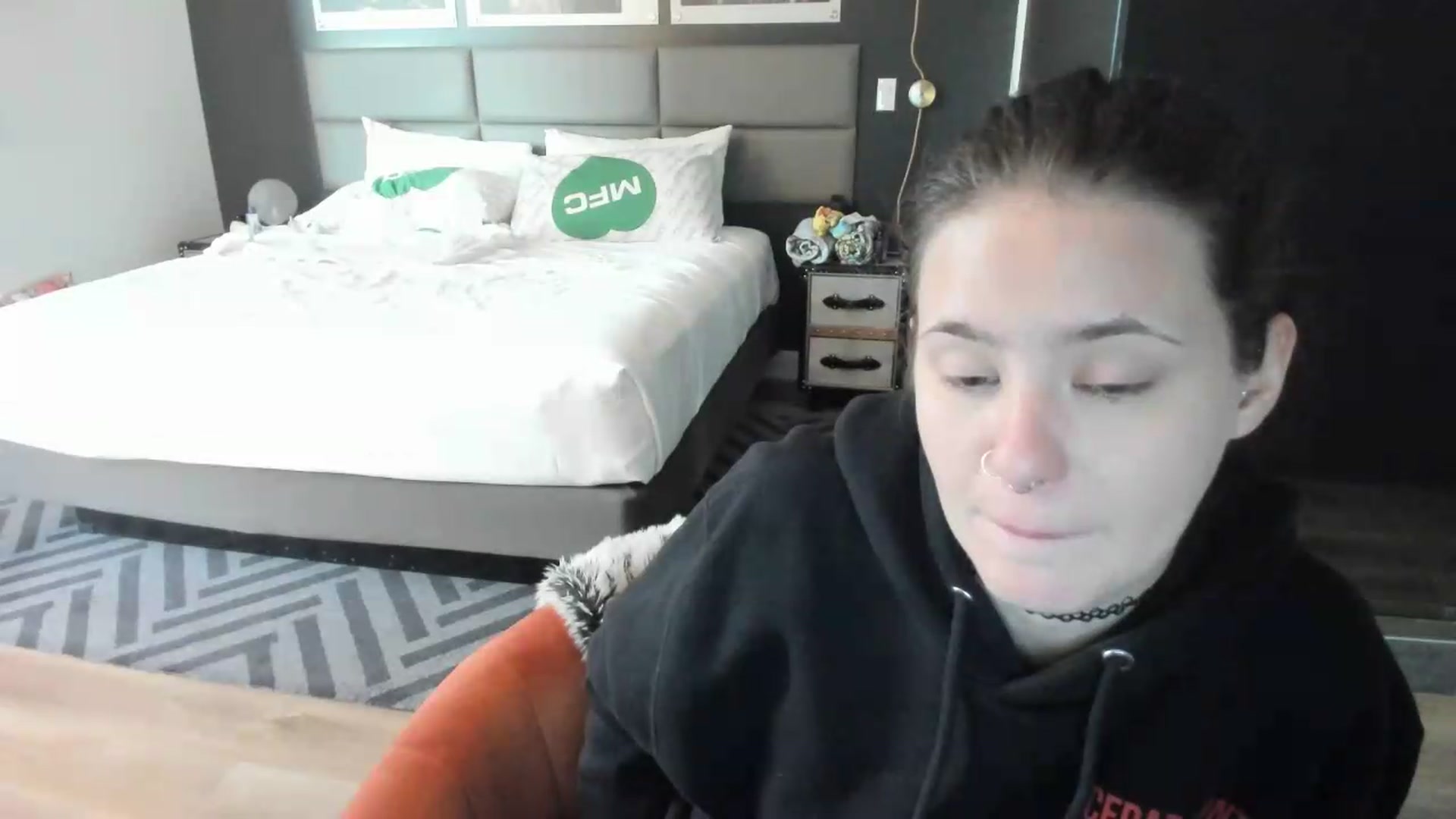 Gallery image thumbnail from Isabelle_Babe's myfreecams stream on, 05/19/2026, 13:43 image 5 of 20