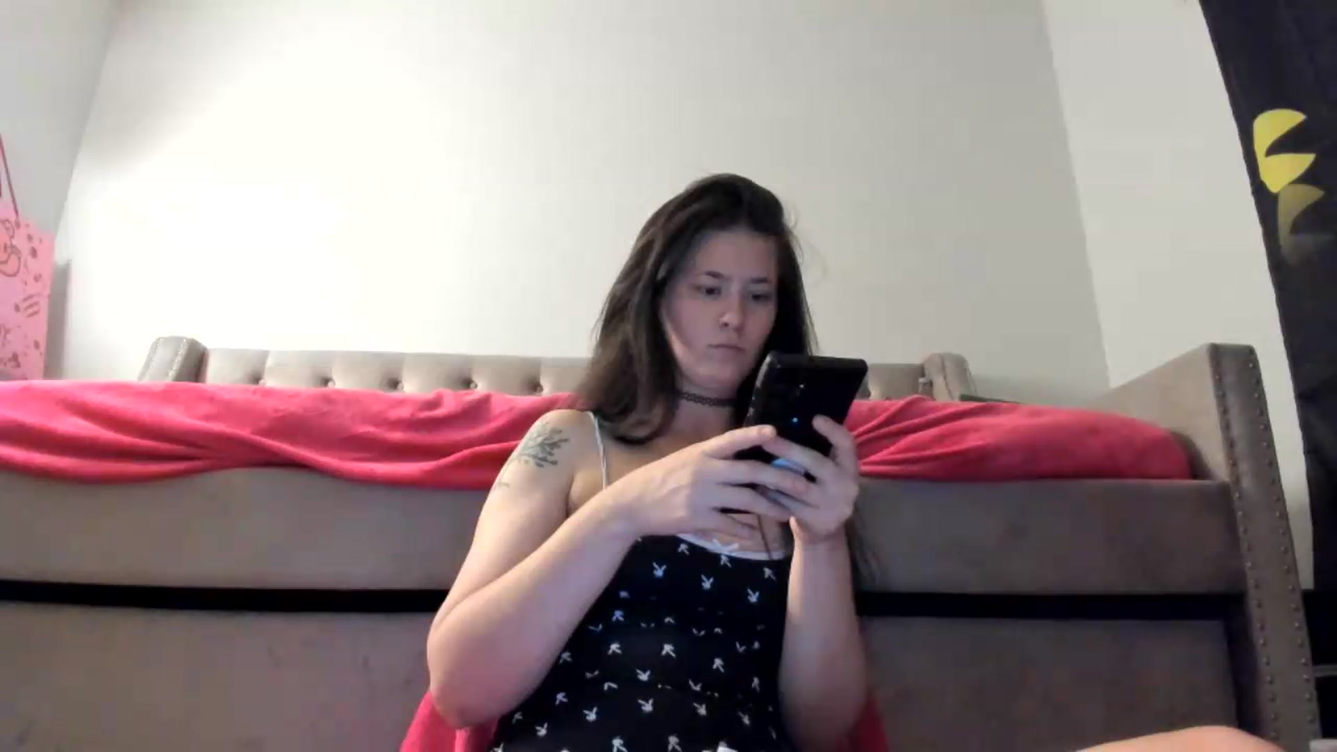 Gallery image thumbnail from Isabelle_Babe's myfreecams stream on, 05/27/2026, 10:13 image 3 of 20