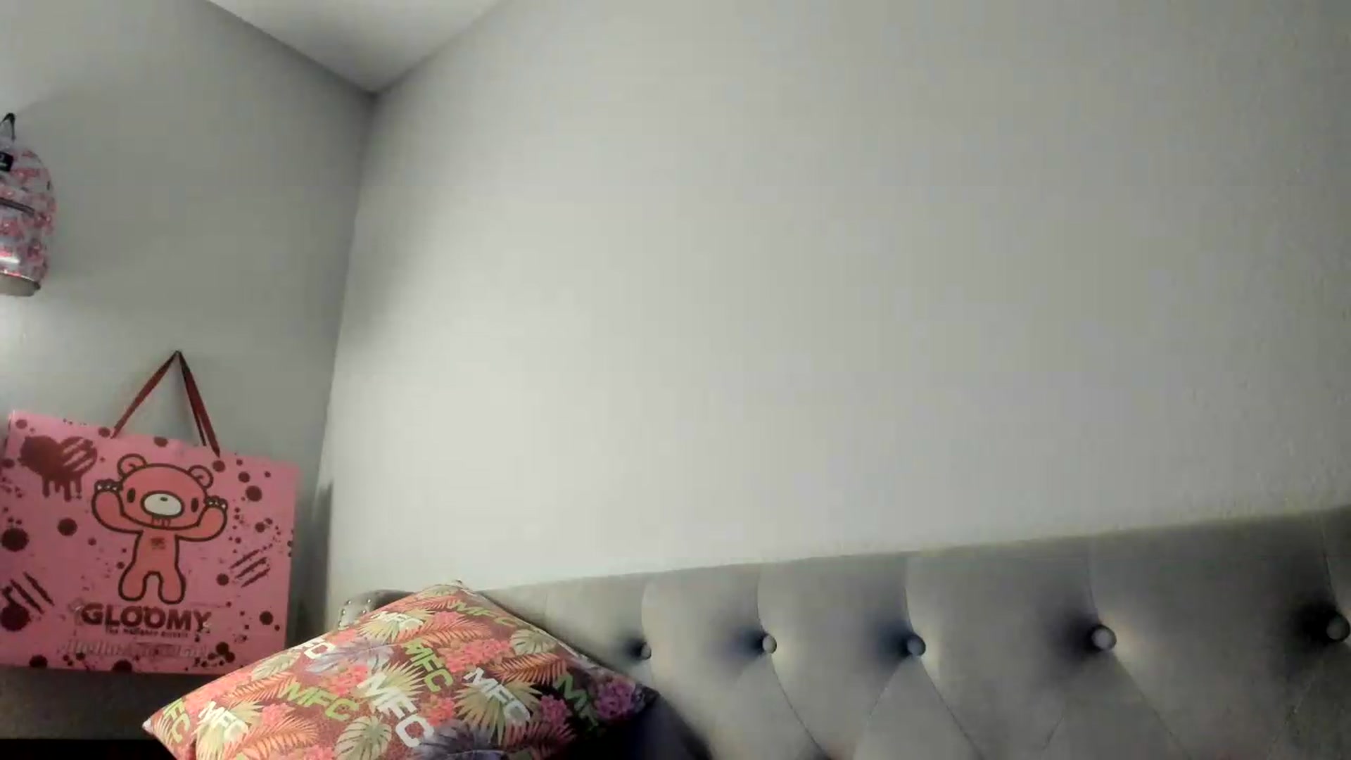Gallery image thumbnail from Isabelle_Babe's myfreecams stream on, 05/27/2026, 10:53 image 4 of 20